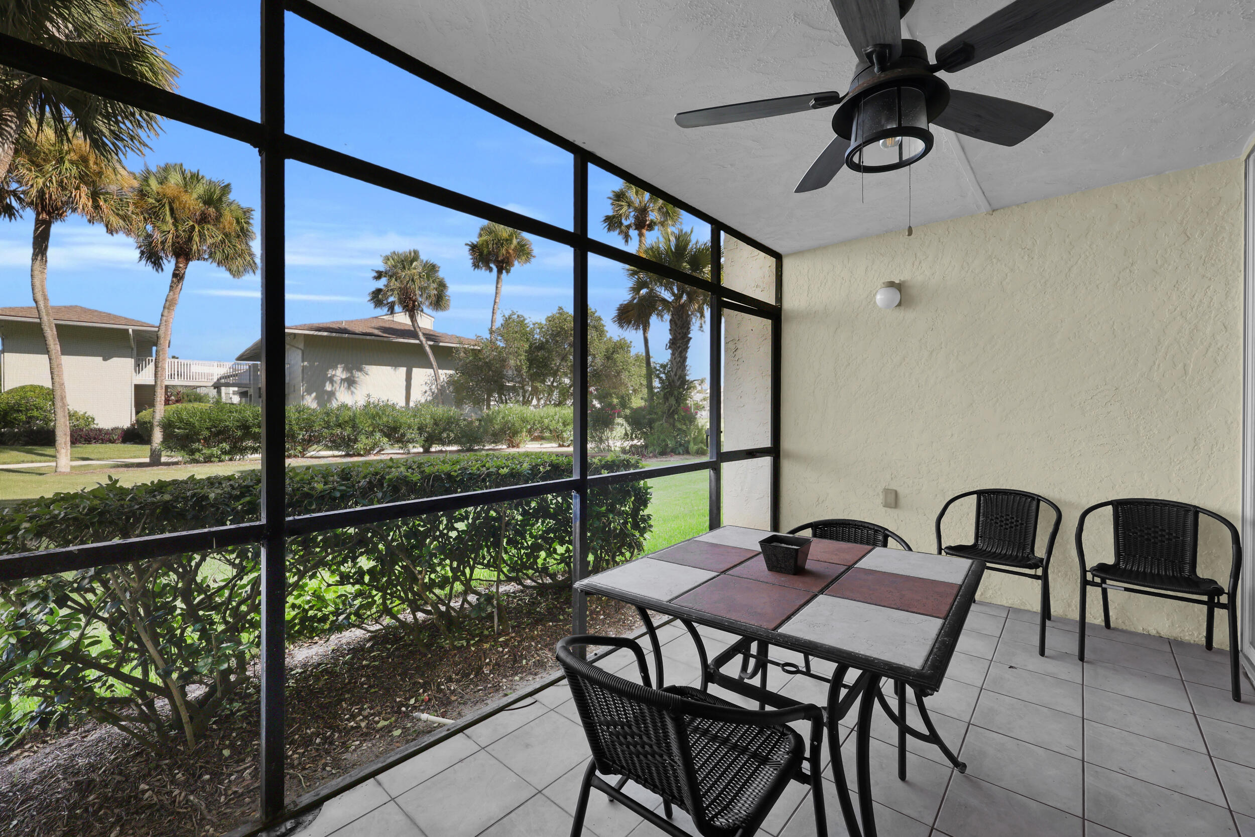 2400 S Ocean Drive 2215 Property Photo 30
