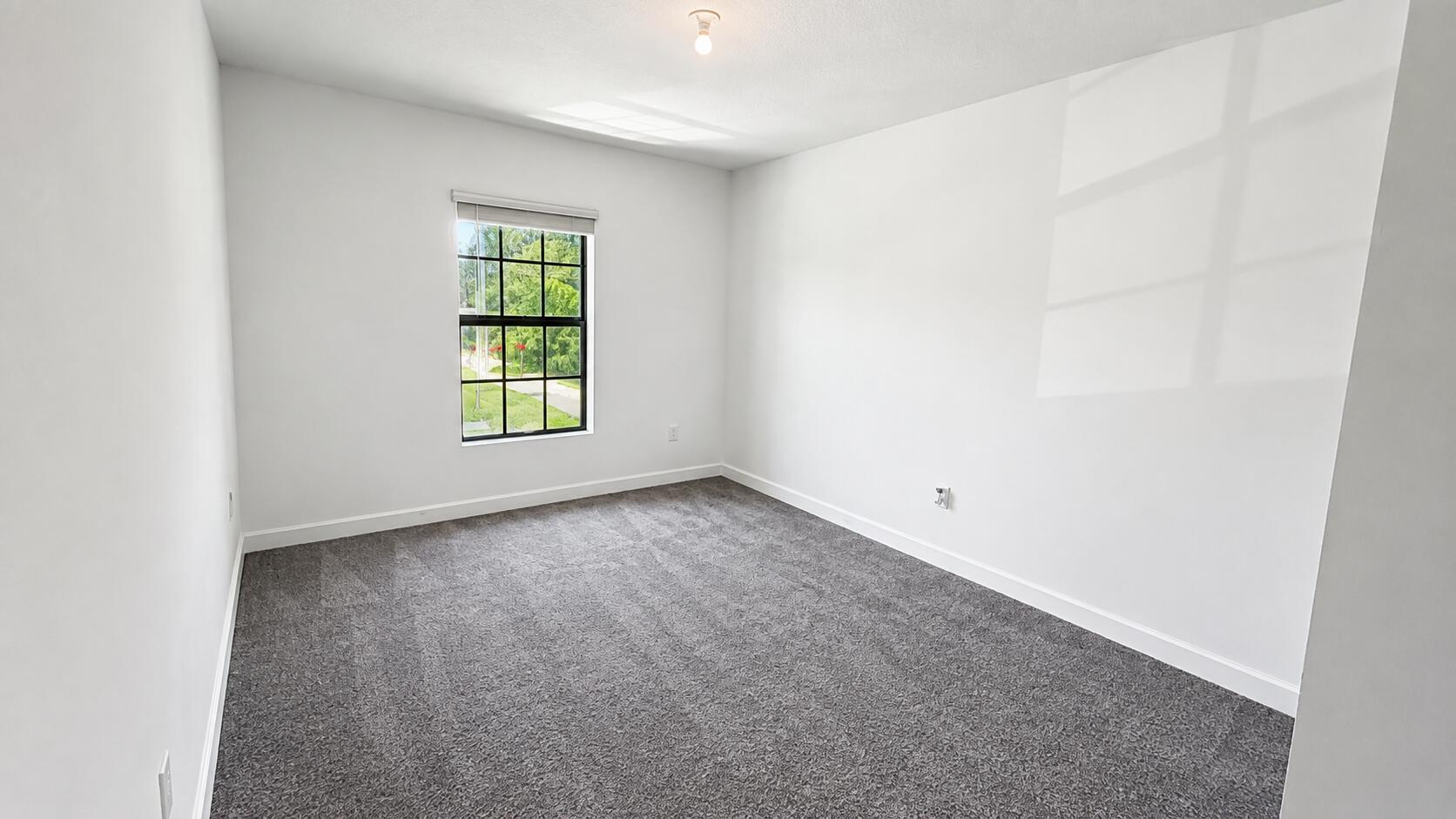4414 Hemlock Drive Property Photo 16