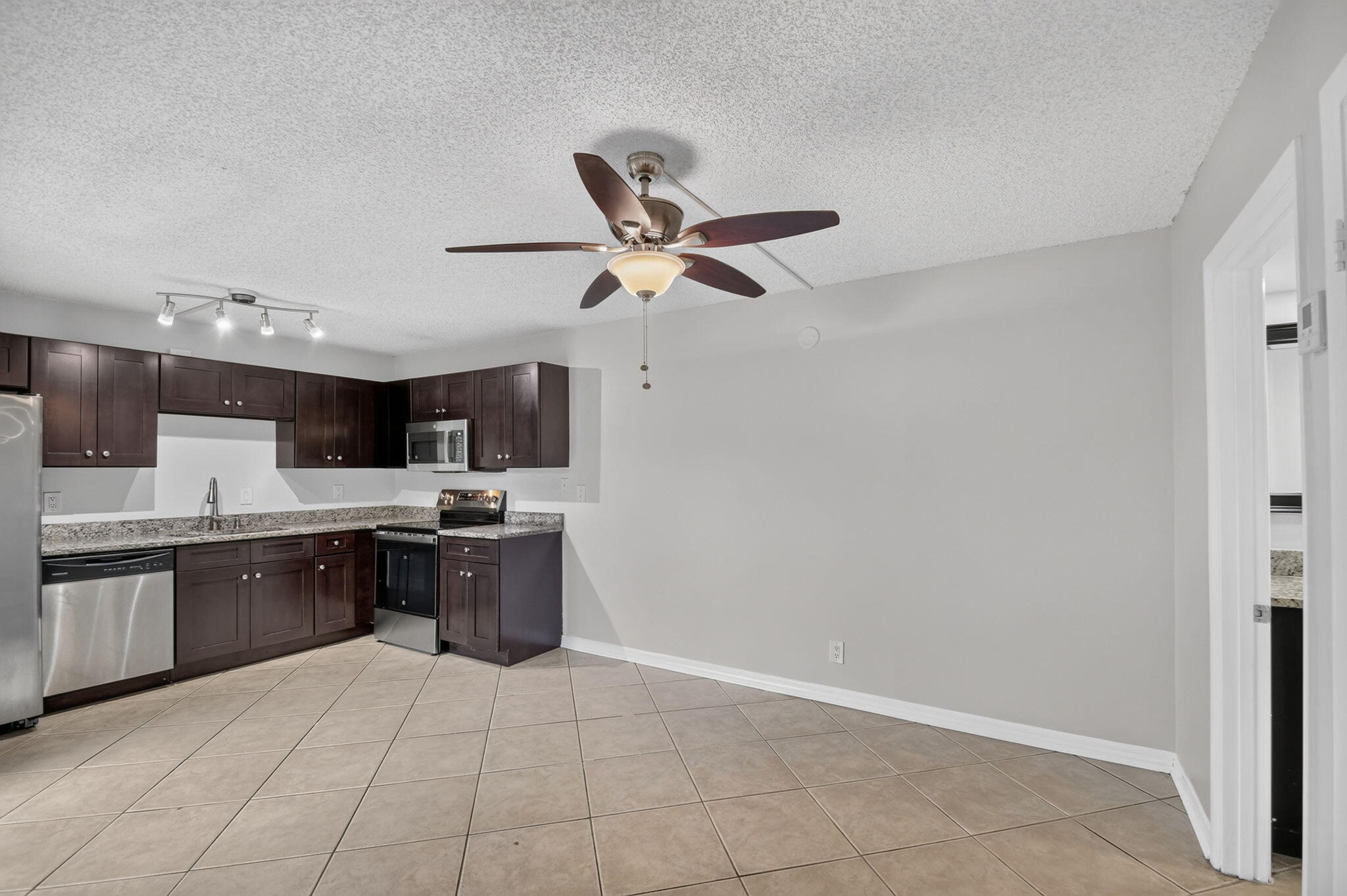 744 Springdale Circle Property Photo 10