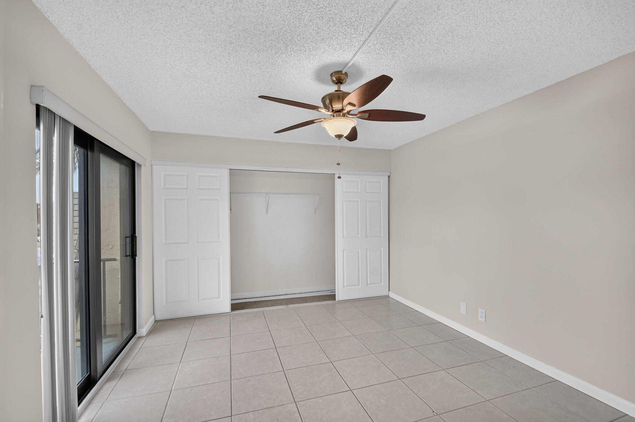 744 Springdale Circle Property Photo 23