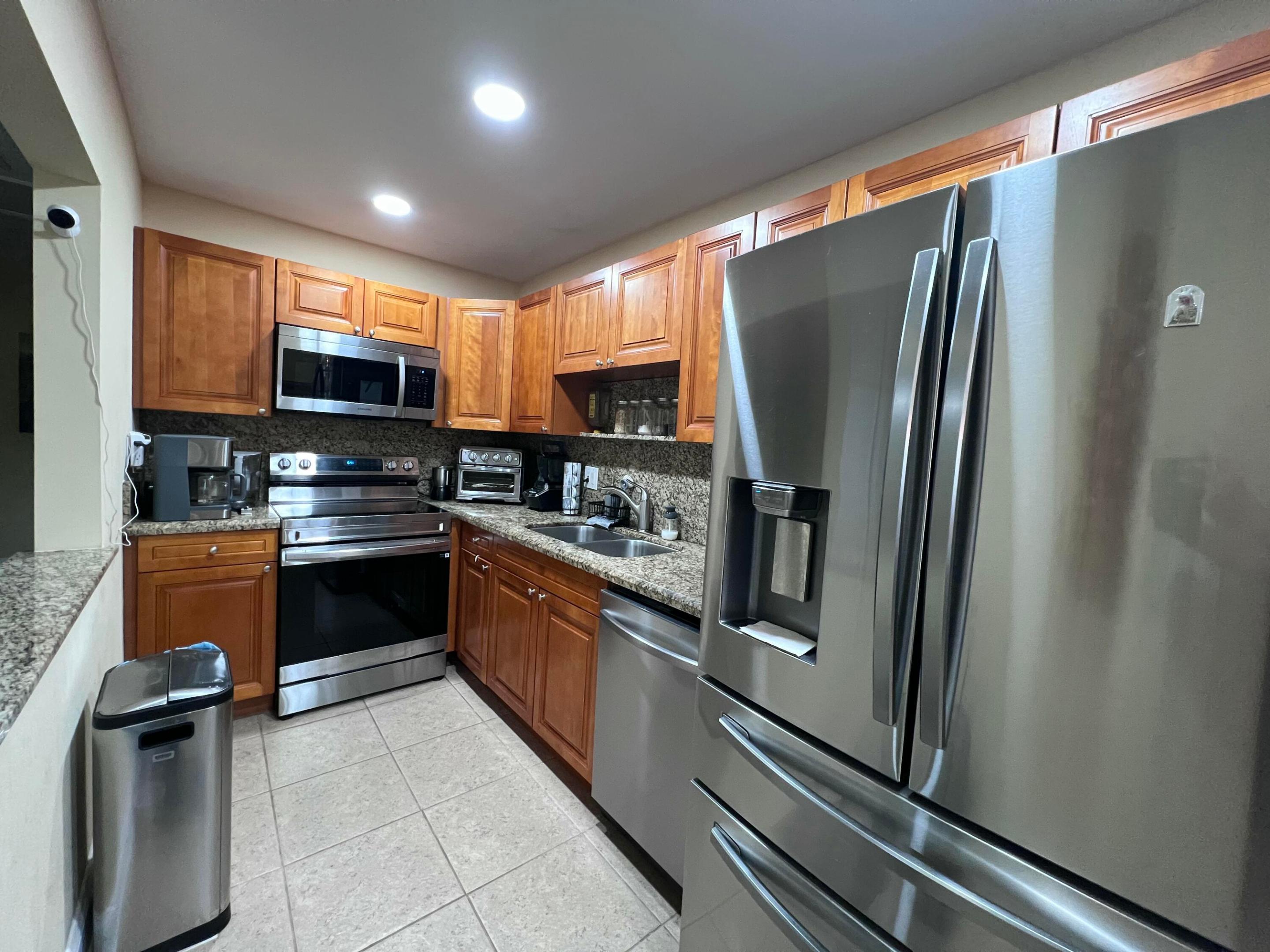 8435 NW 10TH Street B50