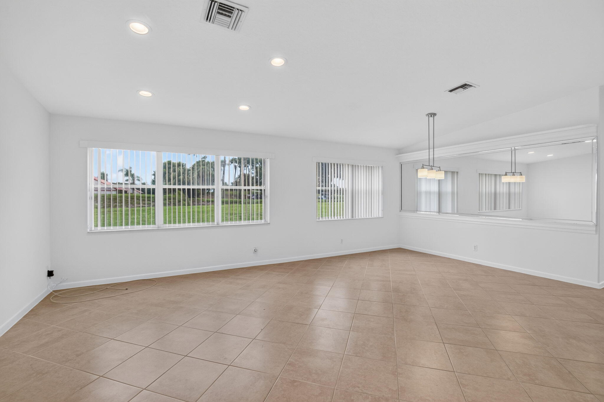 15415 Summer Lake Drive Property Photo 13