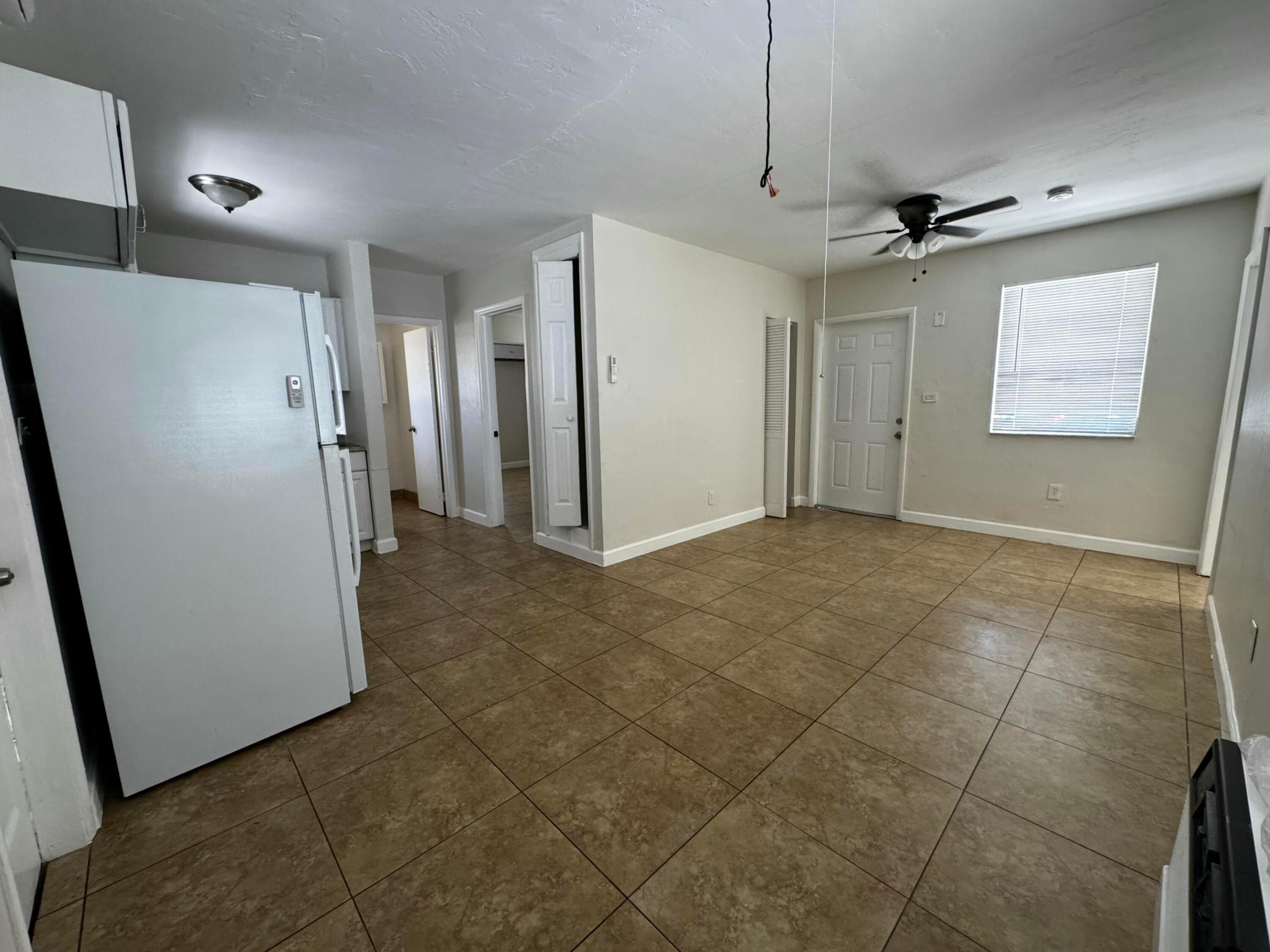 1681 Ne 51st Court Property Photo 5
