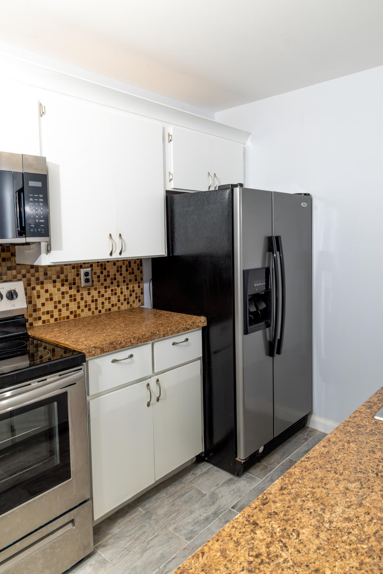 7406 74th Way Property Photo 10
