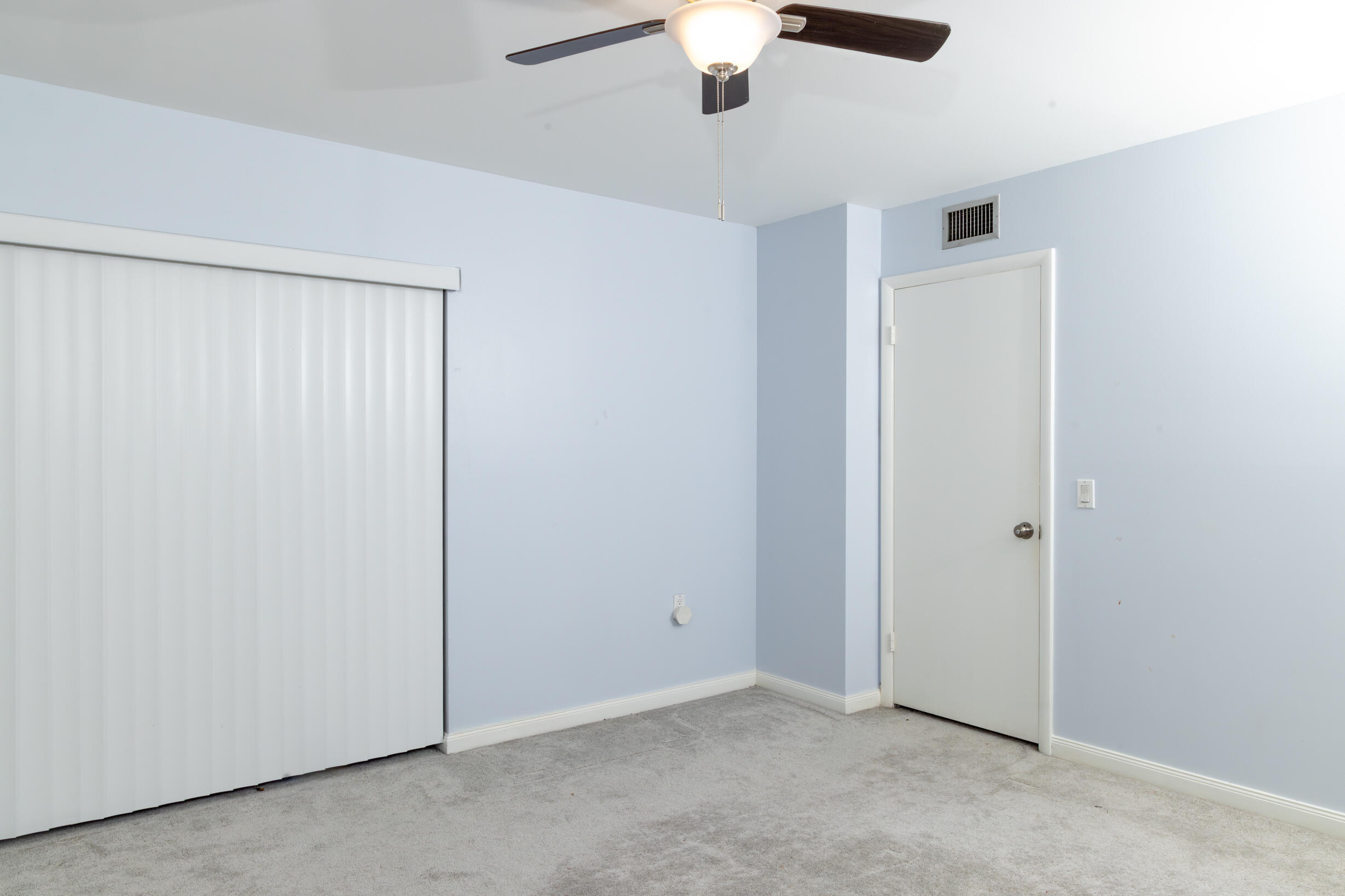 7406 74th Way Property Photo 23