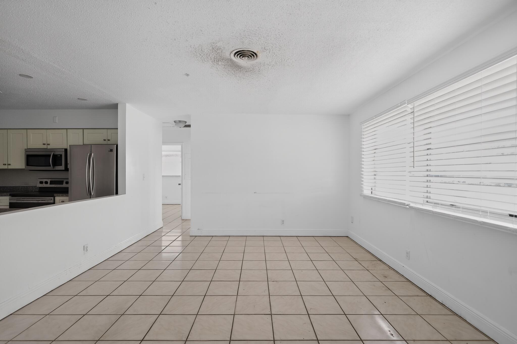 5845 Arthur Street Property Photo 11