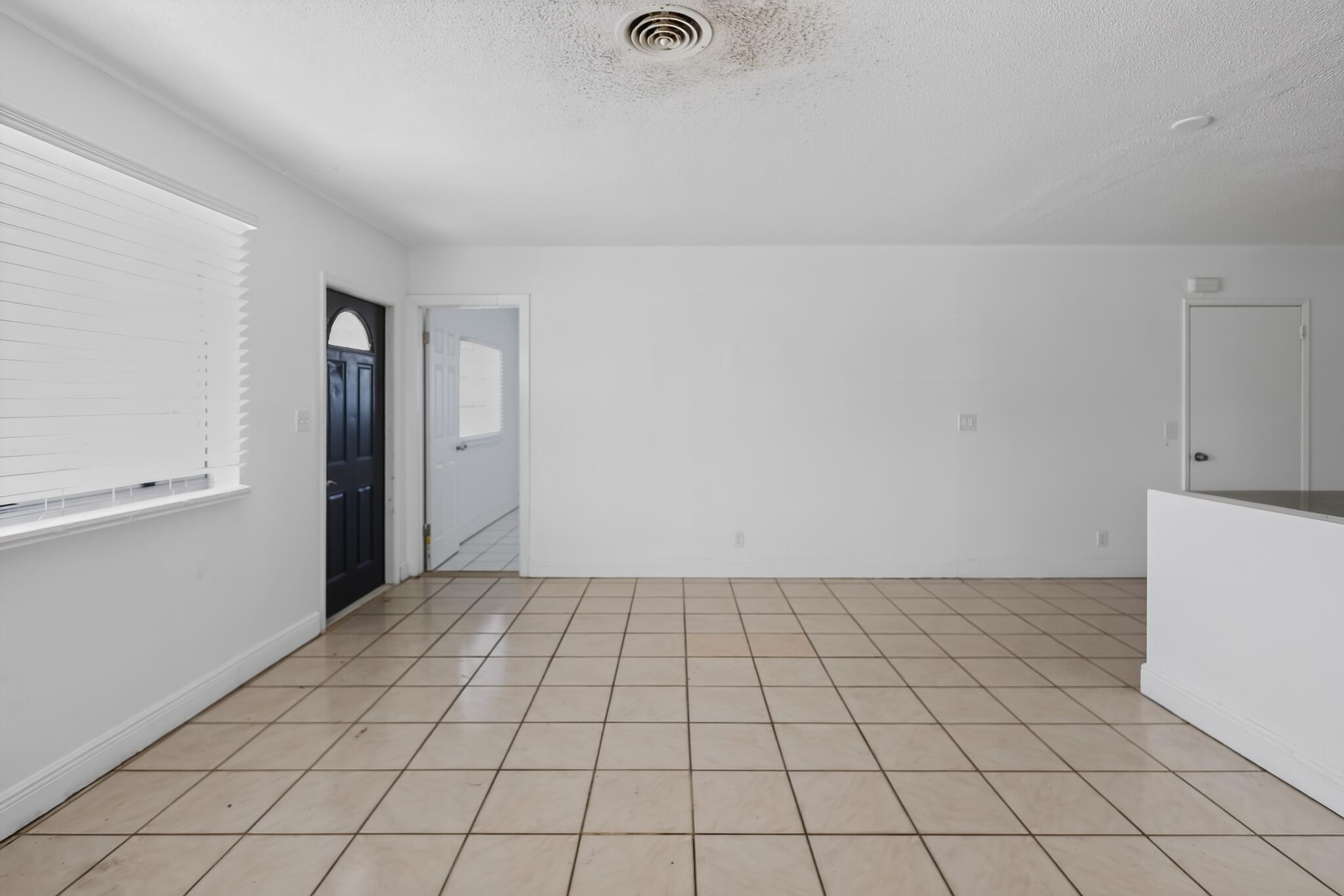 5845 Arthur Street Property Photo 12