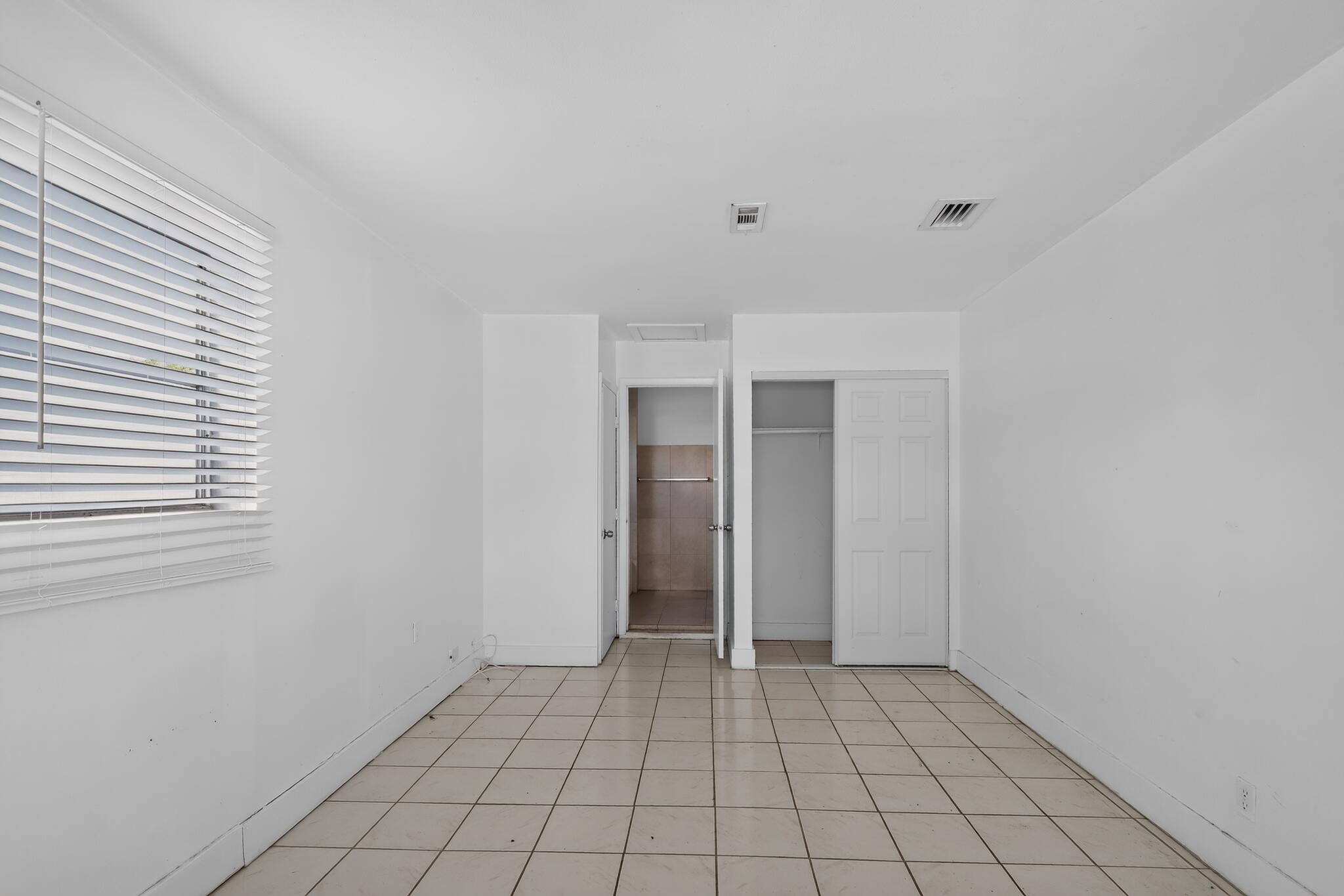 5845 Arthur Street Property Photo 24