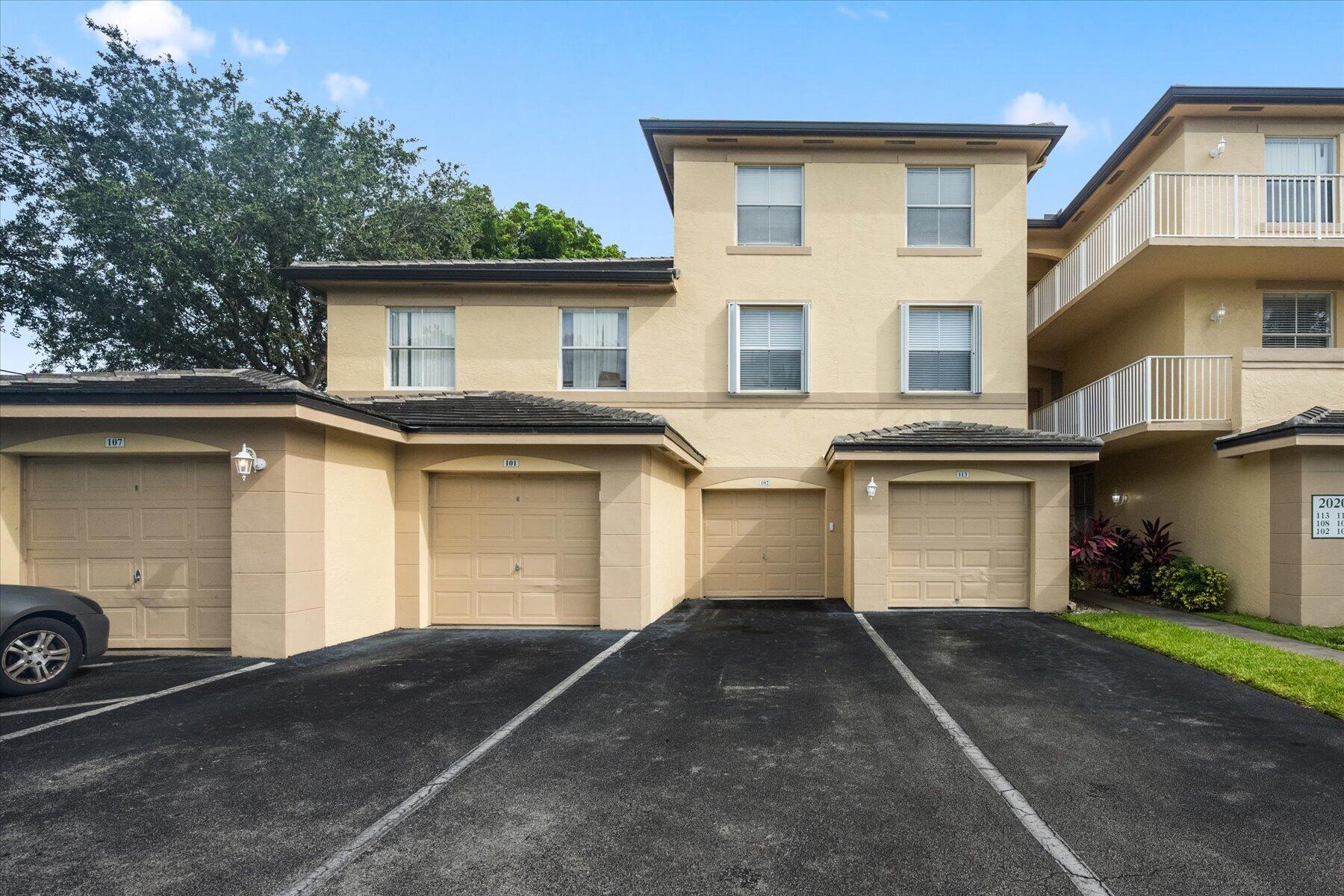 2020 Greenview Shores Boulevard 102 Property Photo 1