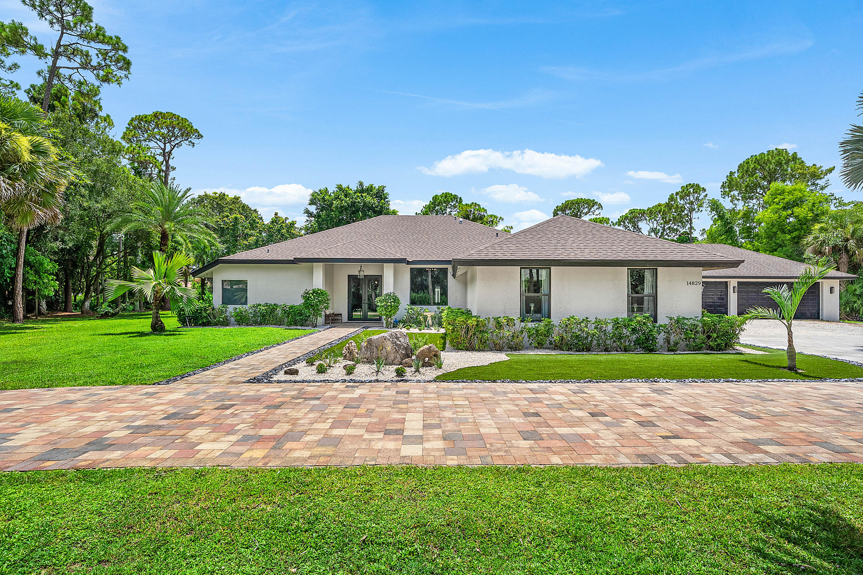 14829 Stirrup Lane Property Photo 1