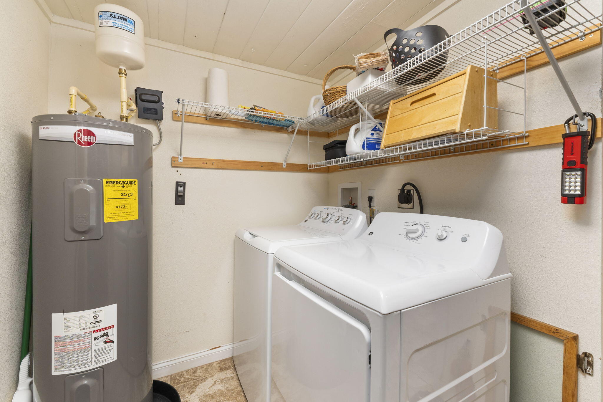 1126 Pine Avenue Property Photo 34