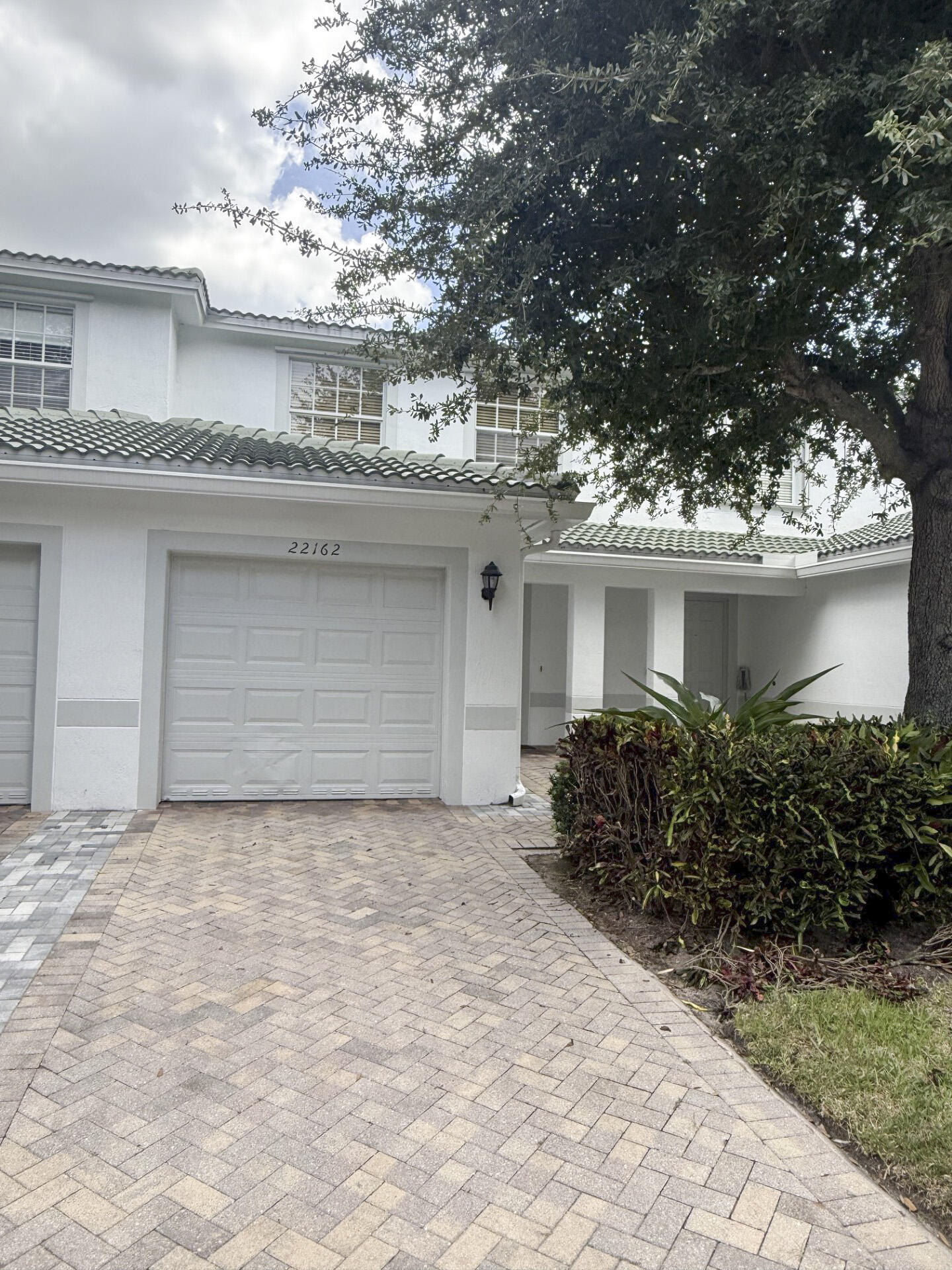 22162 Majestic Woods Way Property Photo 5