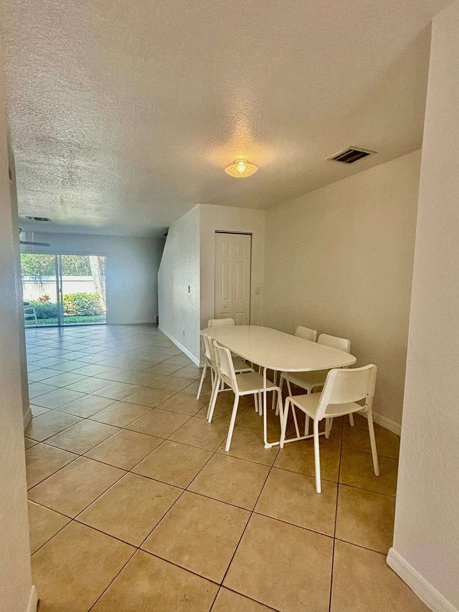22162 Majestic Woods Way Property Photo 7