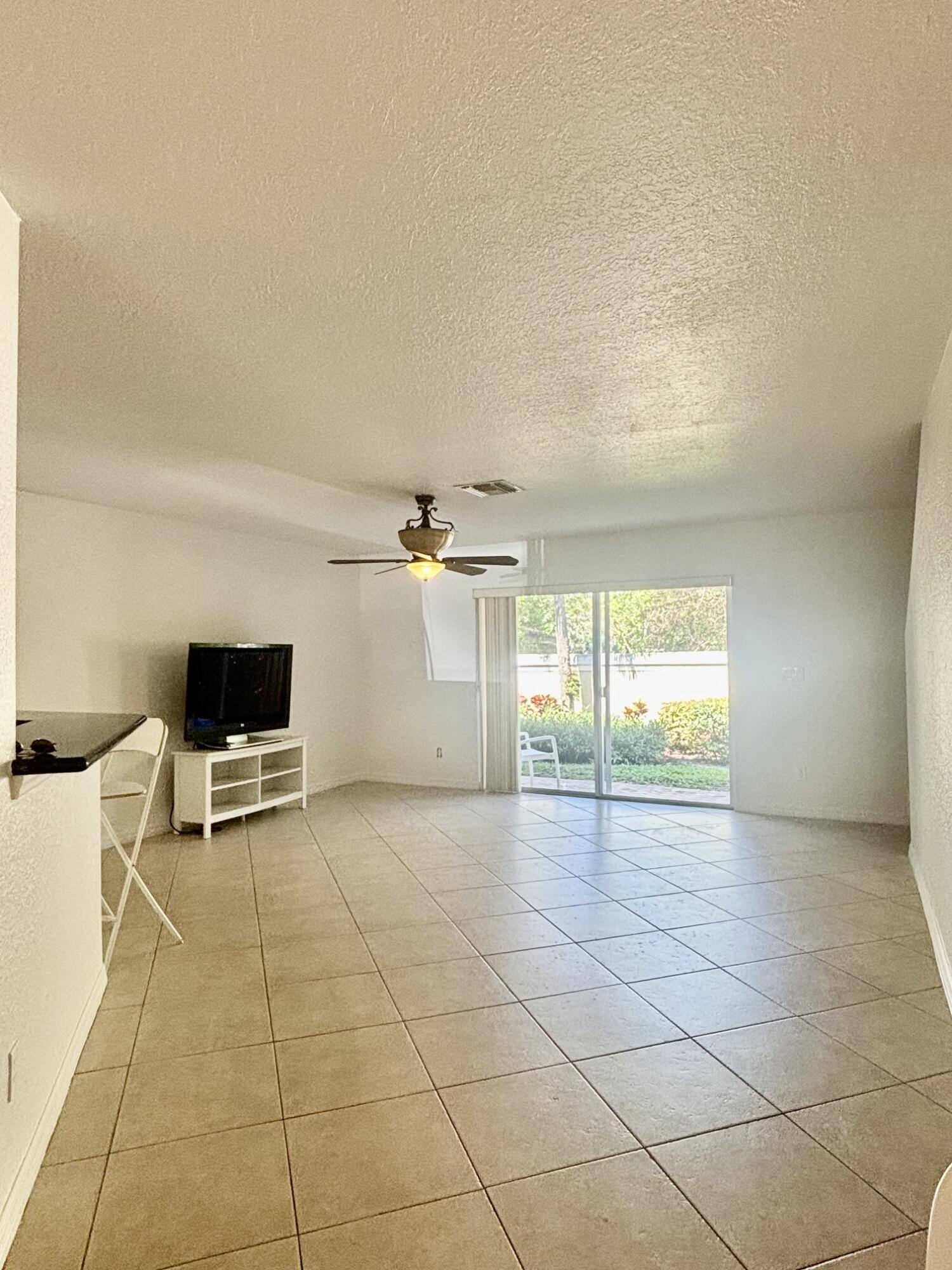 22162 Majestic Woods Way Property Photo 8