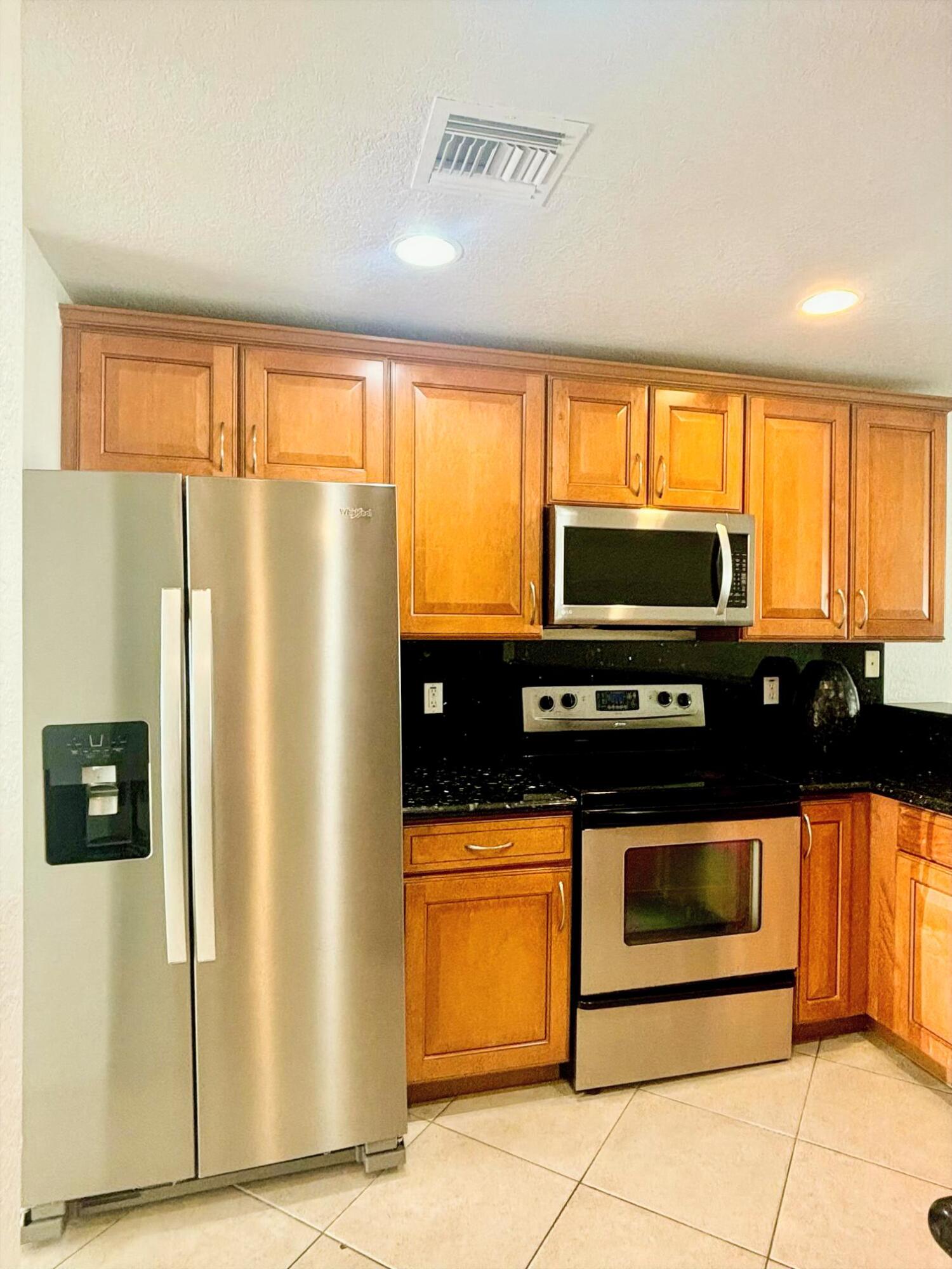 22162 Majestic Woods Way Property Photo 10