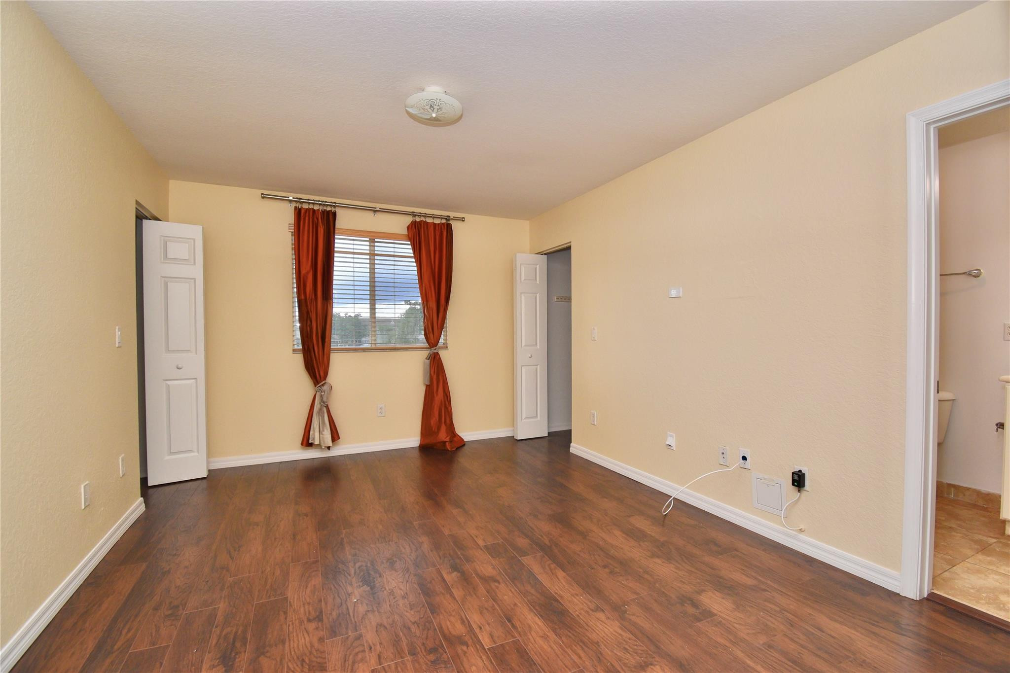 8982 Chambers Street Property Photo 12