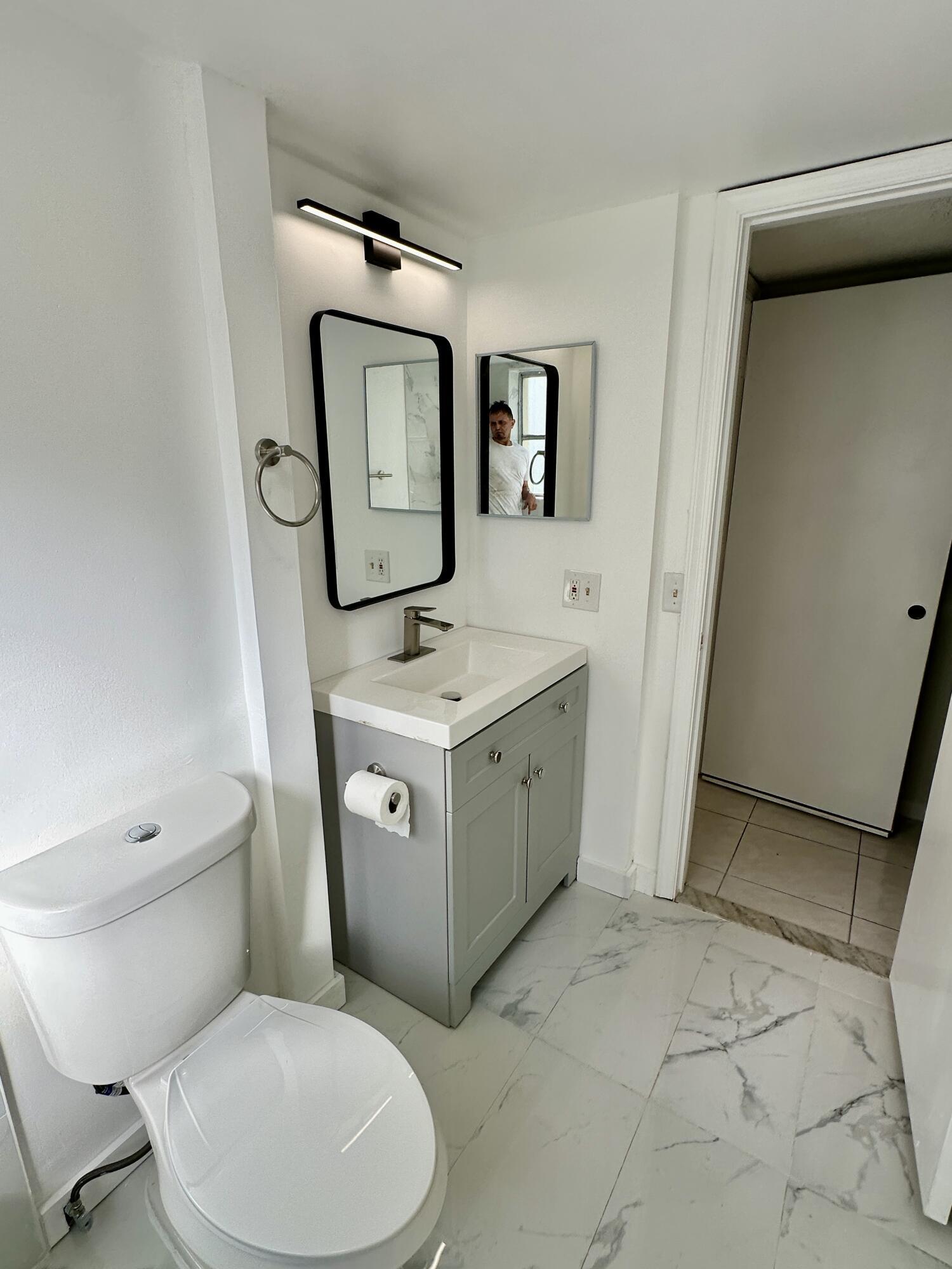 23099 Barwood Lane N 109 Property Photo 2
