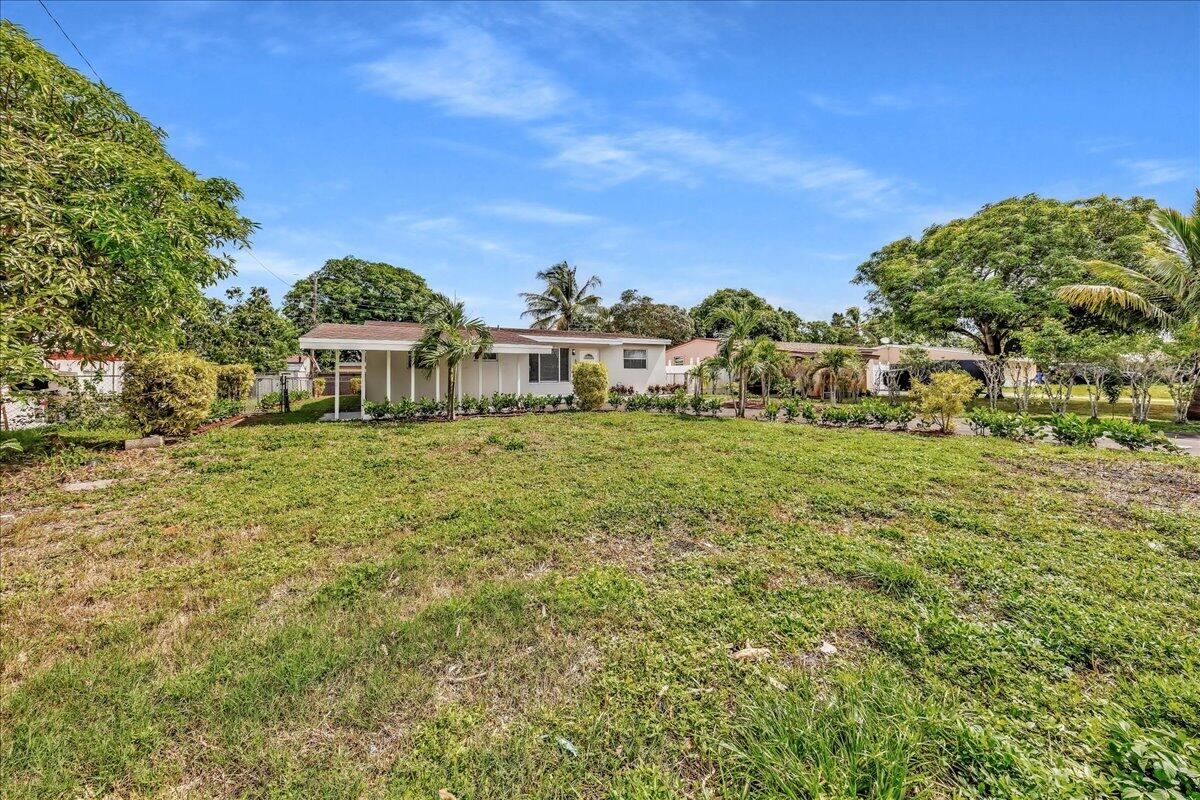 6311 Sw 2nd Street Property Photo 5