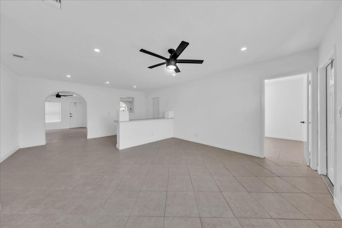 6311 Sw 2nd Street Property Photo 9