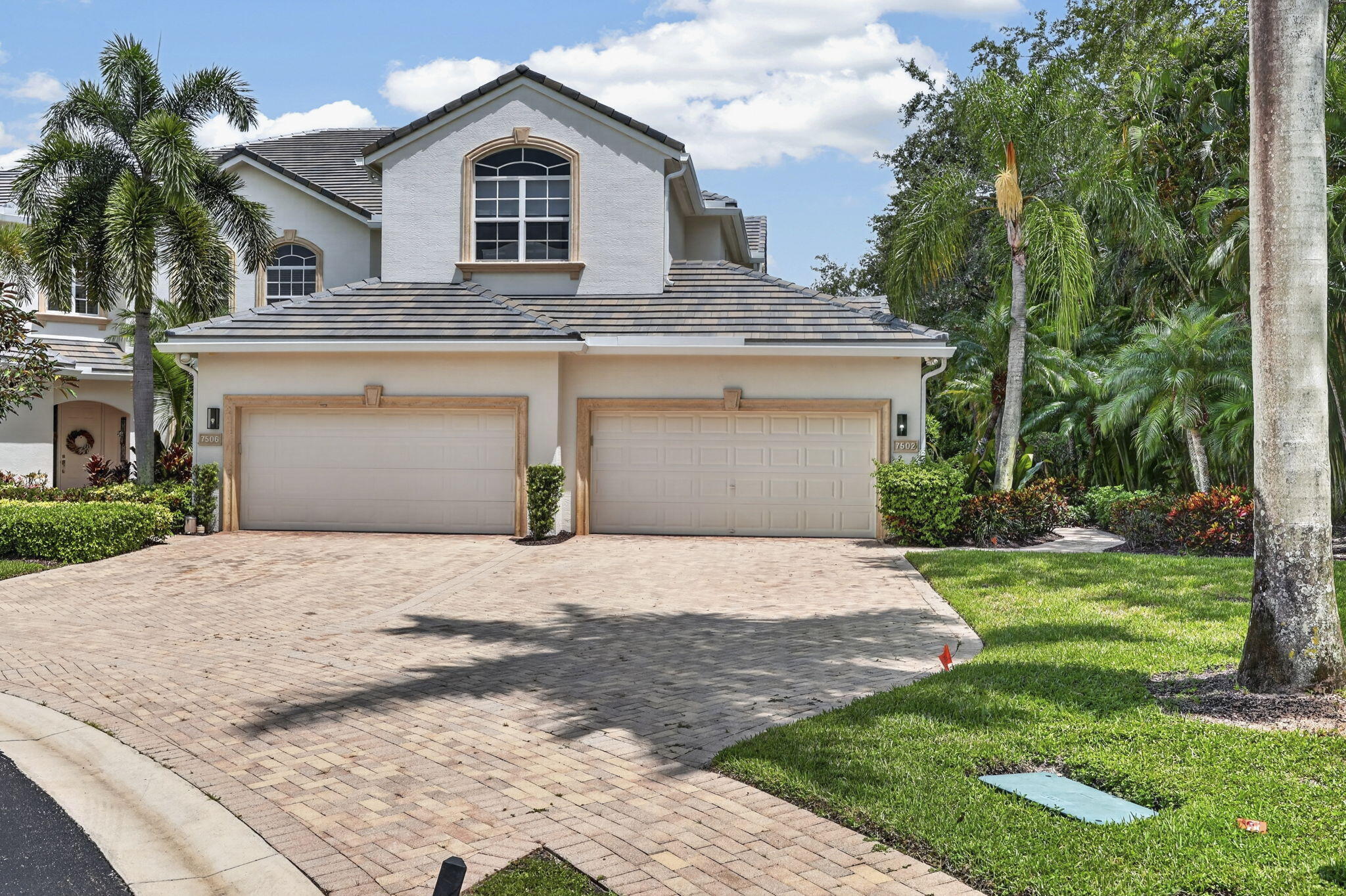 7502 Orchid Hammock Drive Property Photo 1