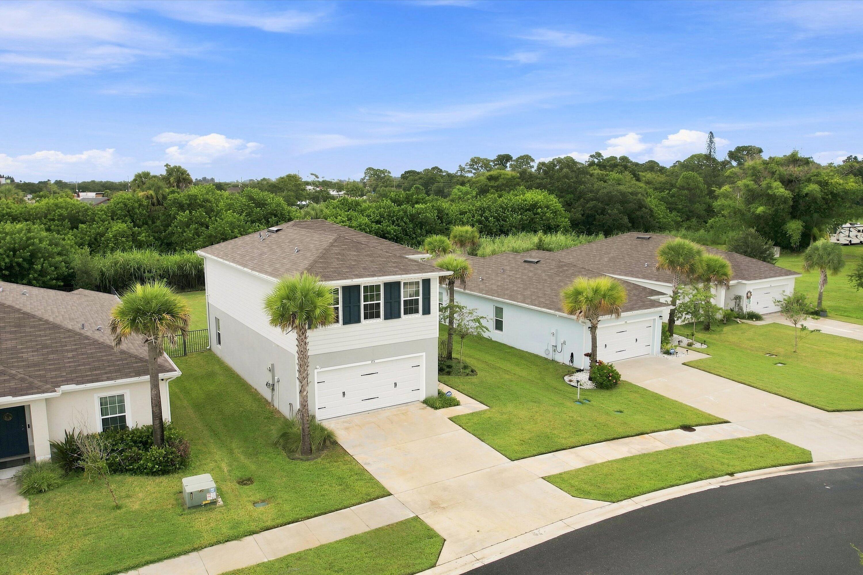 484 Cherimoya Street Property Photo 14