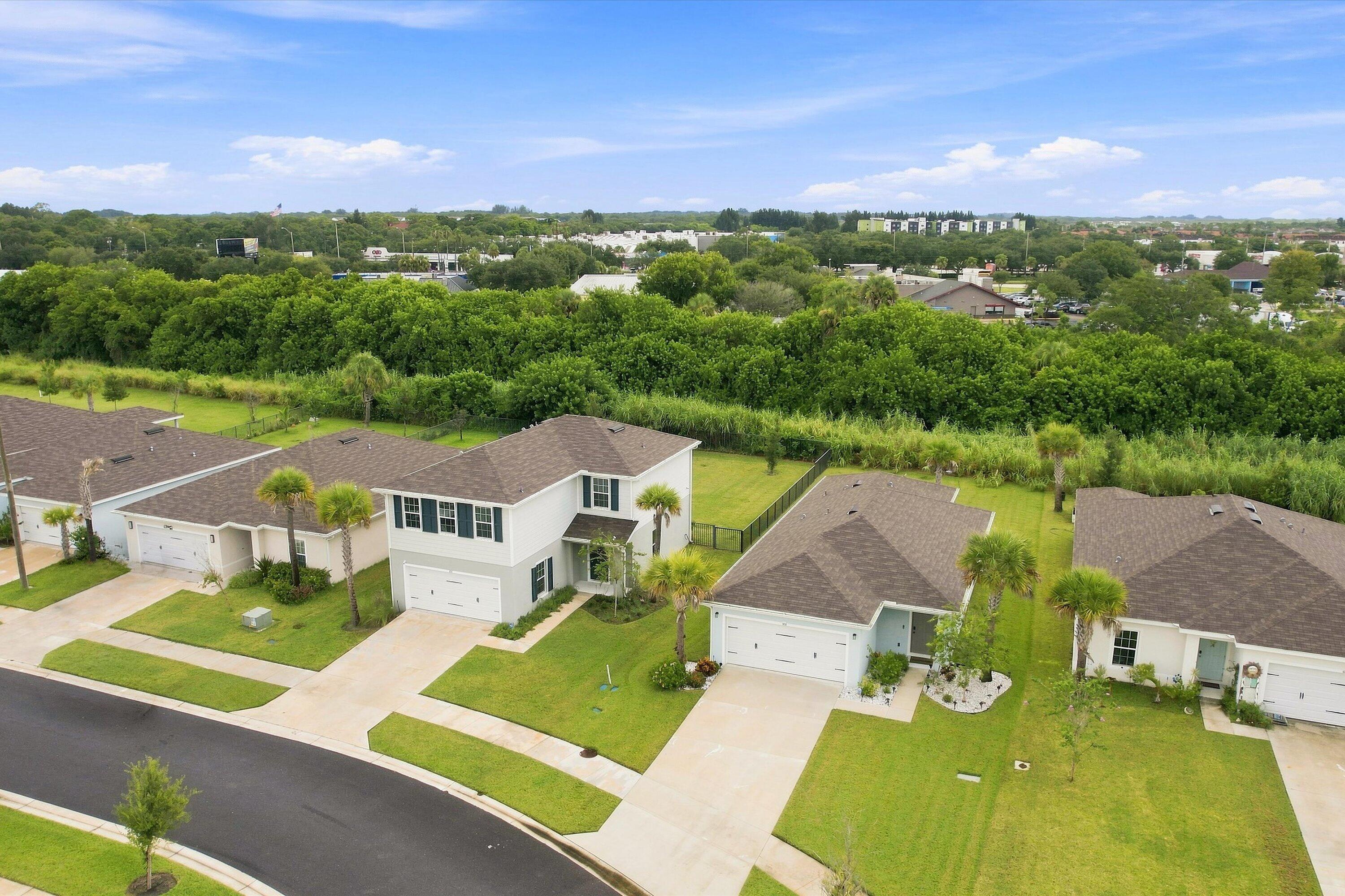 484 Cherimoya Street Property Photo 15