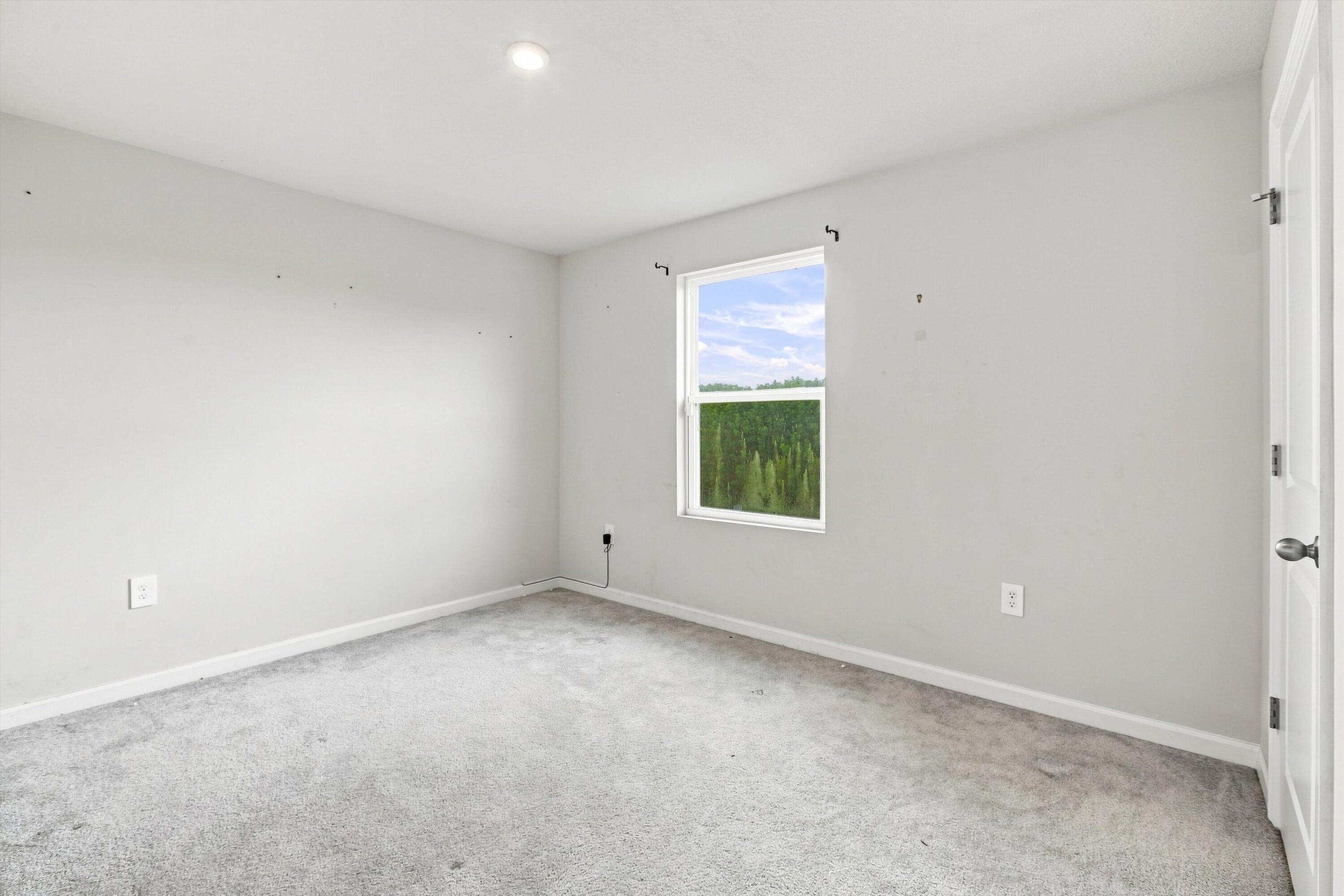 484 Cherimoya Street Property Photo 25