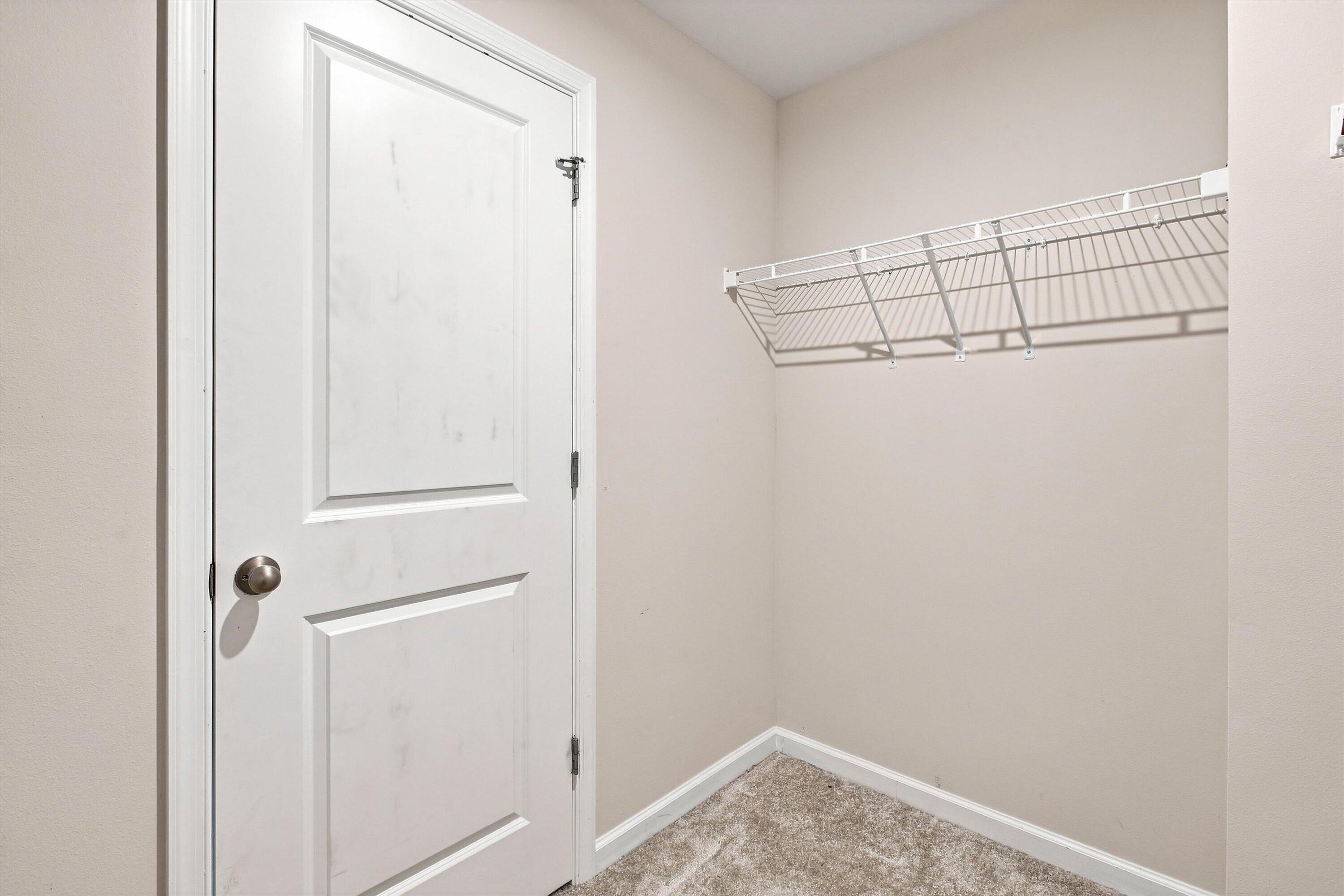 484 Cherimoya Street Property Photo 32