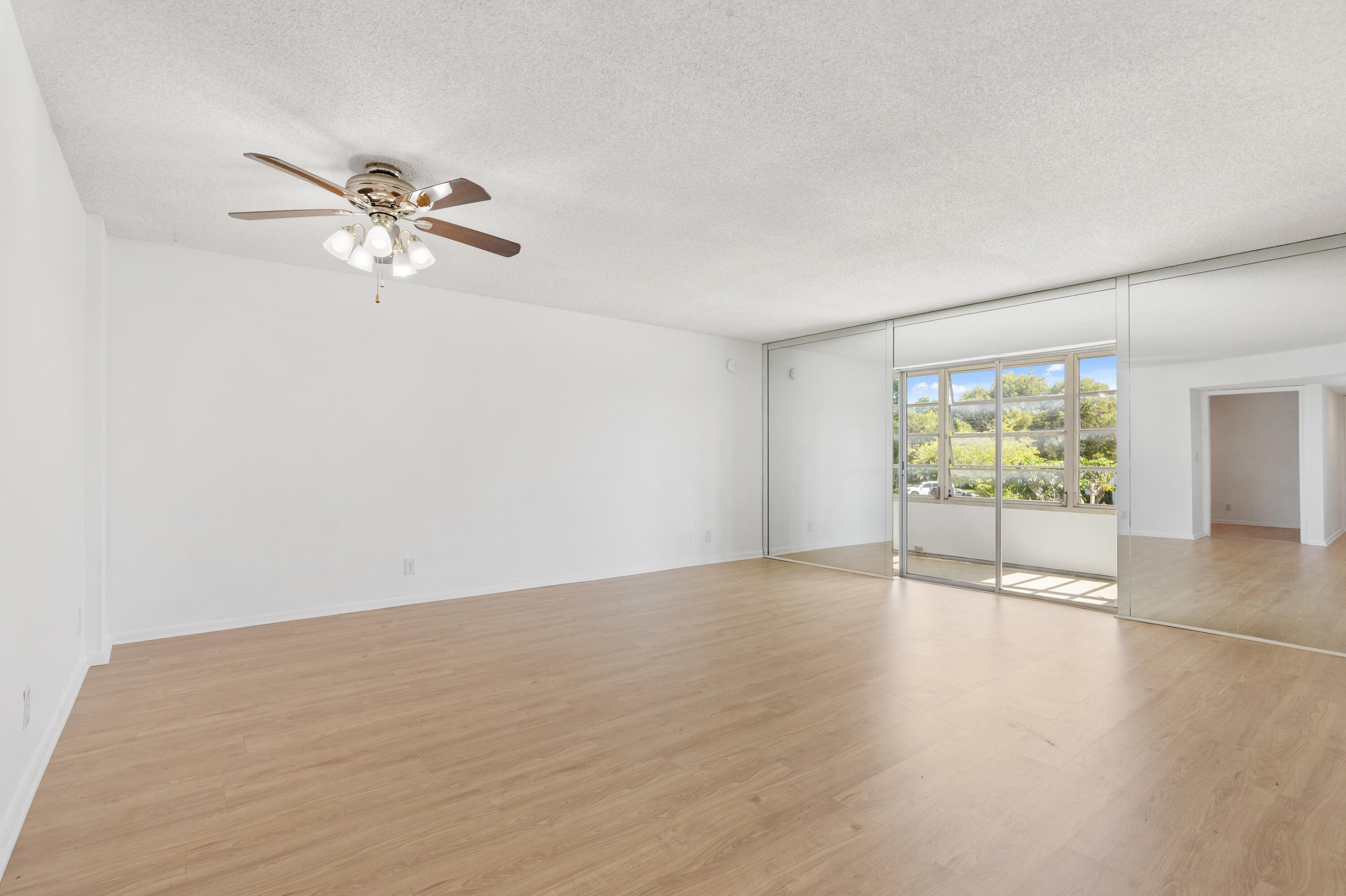 4851 Nw 21st Street 203 Property Photo 5