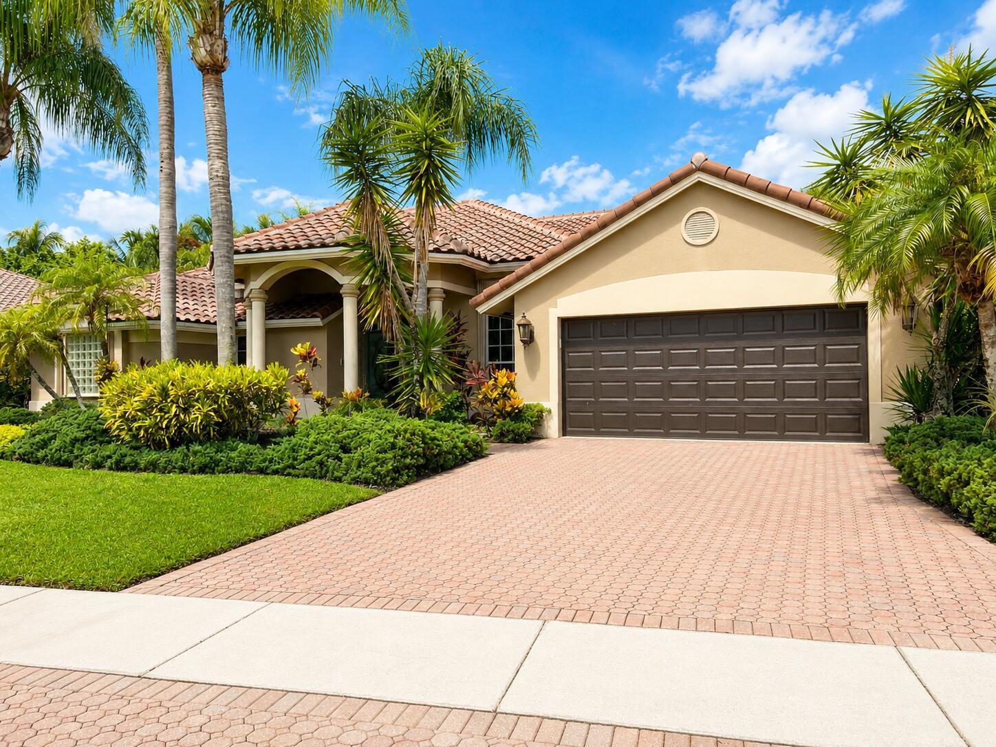 20101 Palm Island Drive Property Photo 3