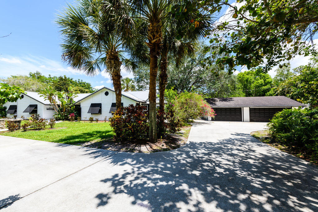 12856 Arrowwood Drive Property Photo 1