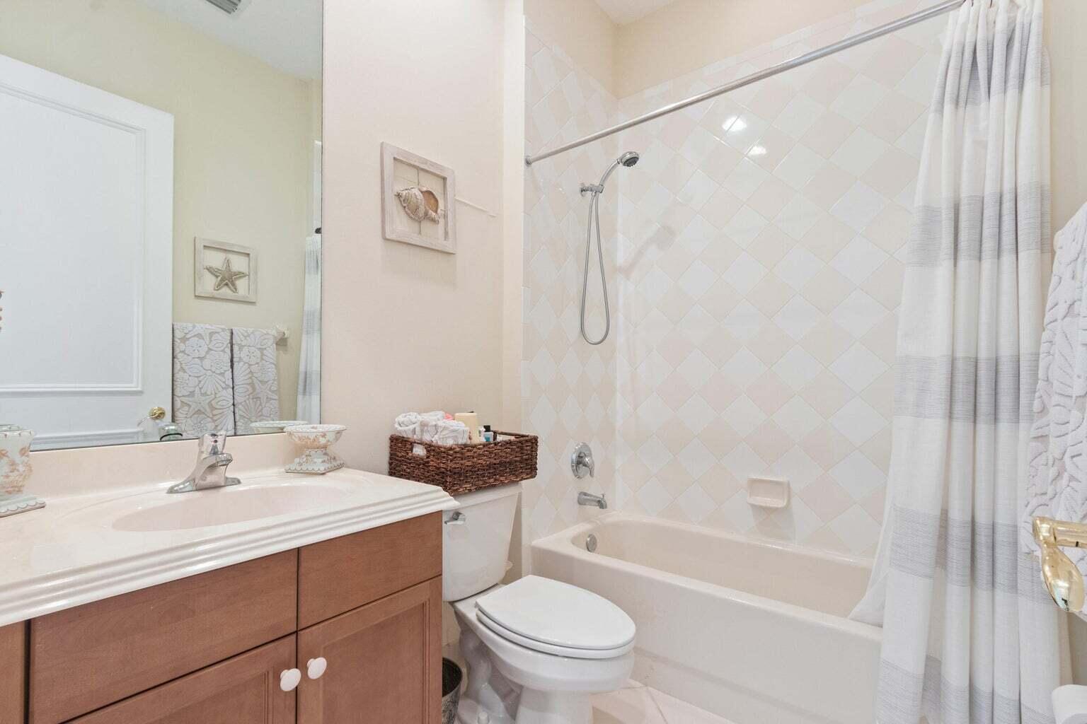 2183 Widener Terrace Property Photo 12