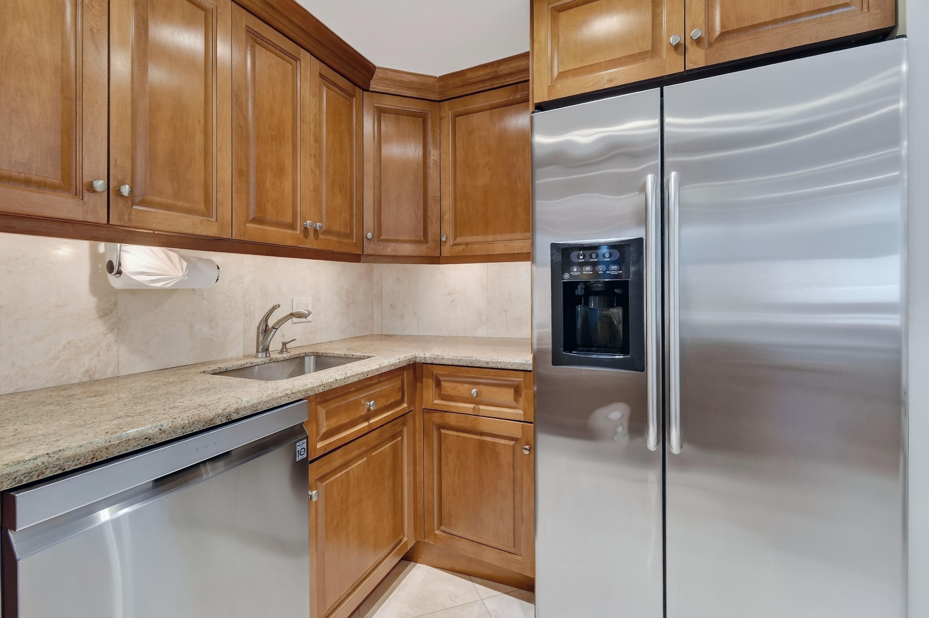 2774 S Ocean Boulevard 506 Property Photo 19