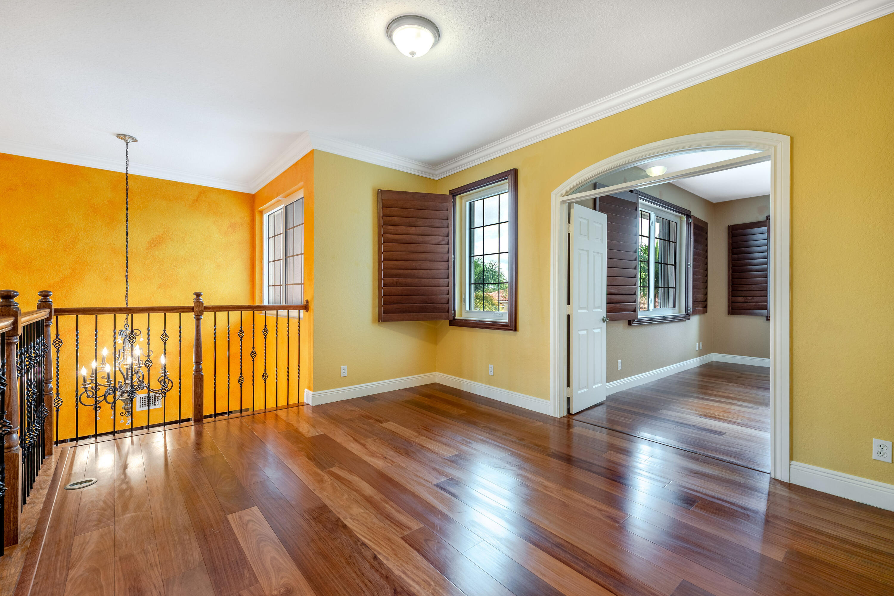 112 Isola Circle Property Photo 33