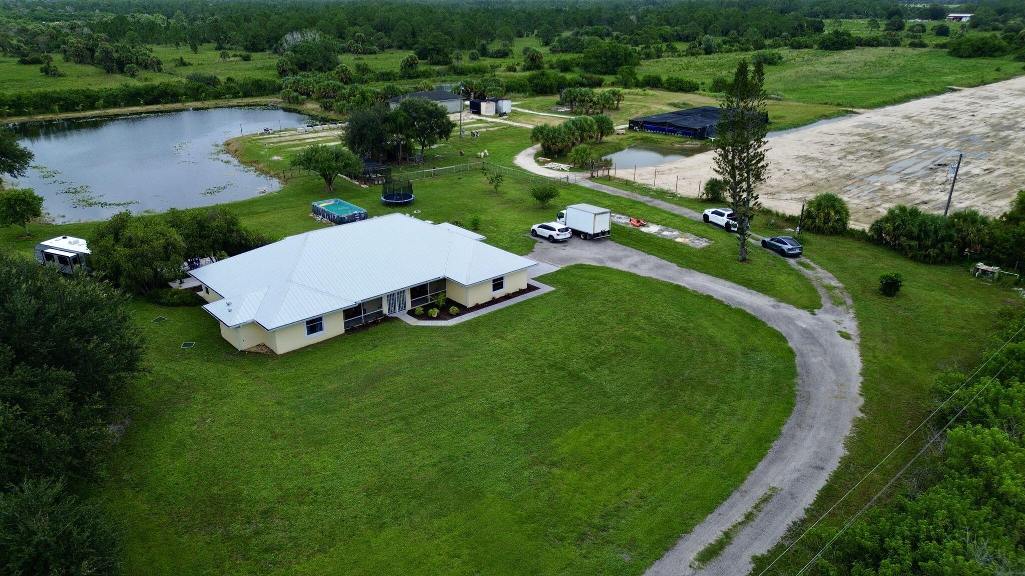 10650 Carlton Road Property Photo 12