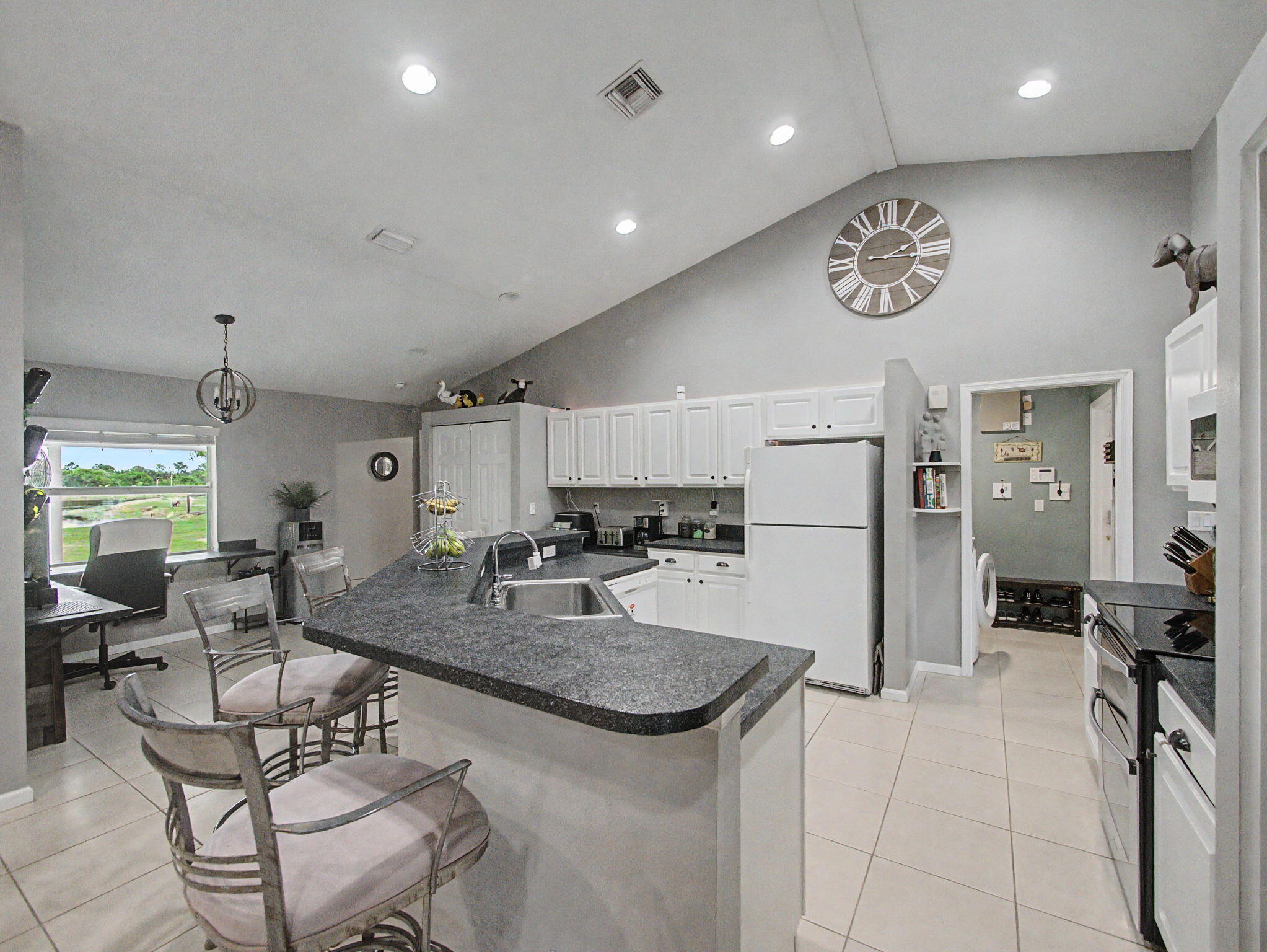 10650 Carlton Road Property Photo 22