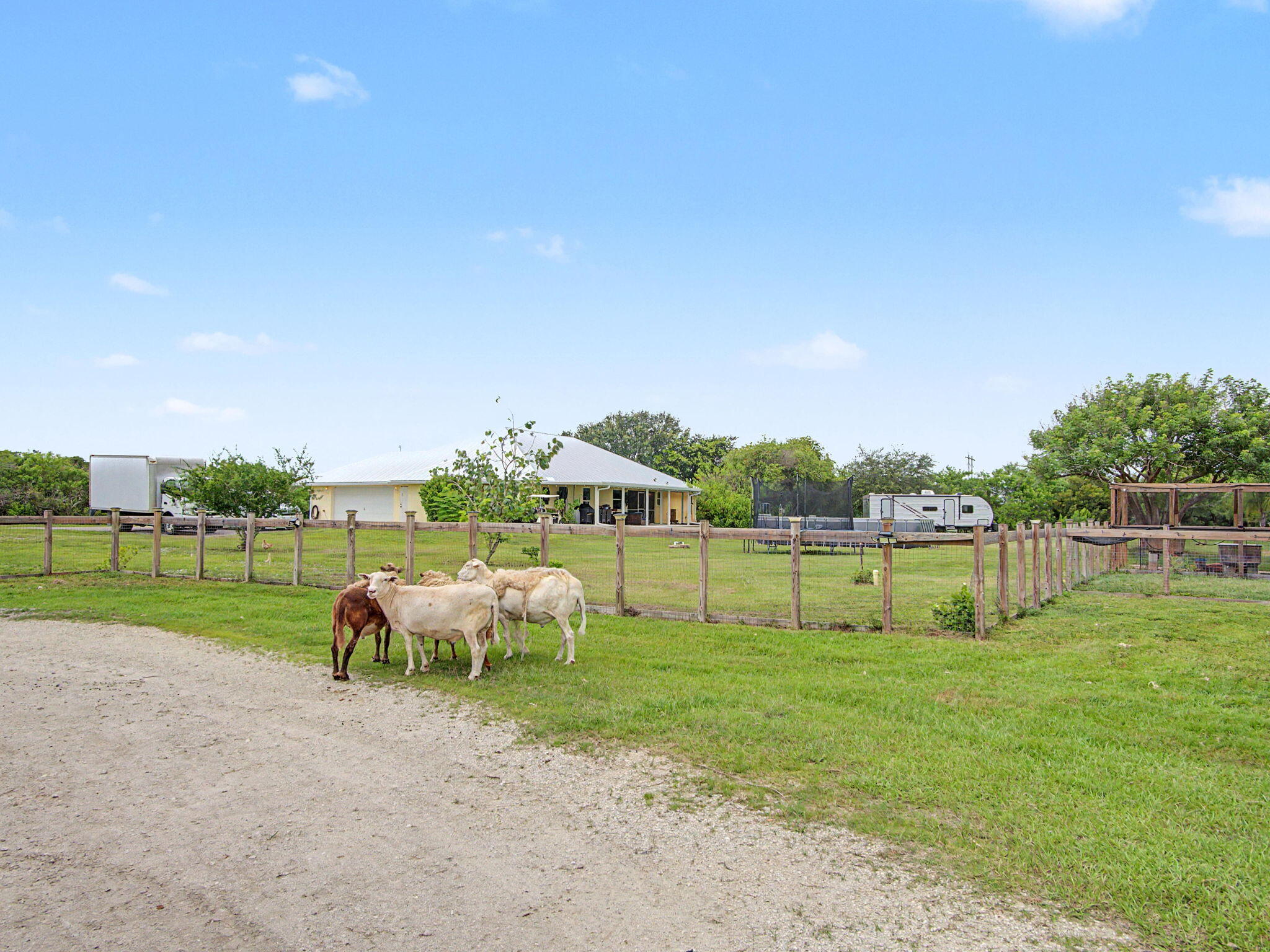 10650 Carlton Road Property Photo 54