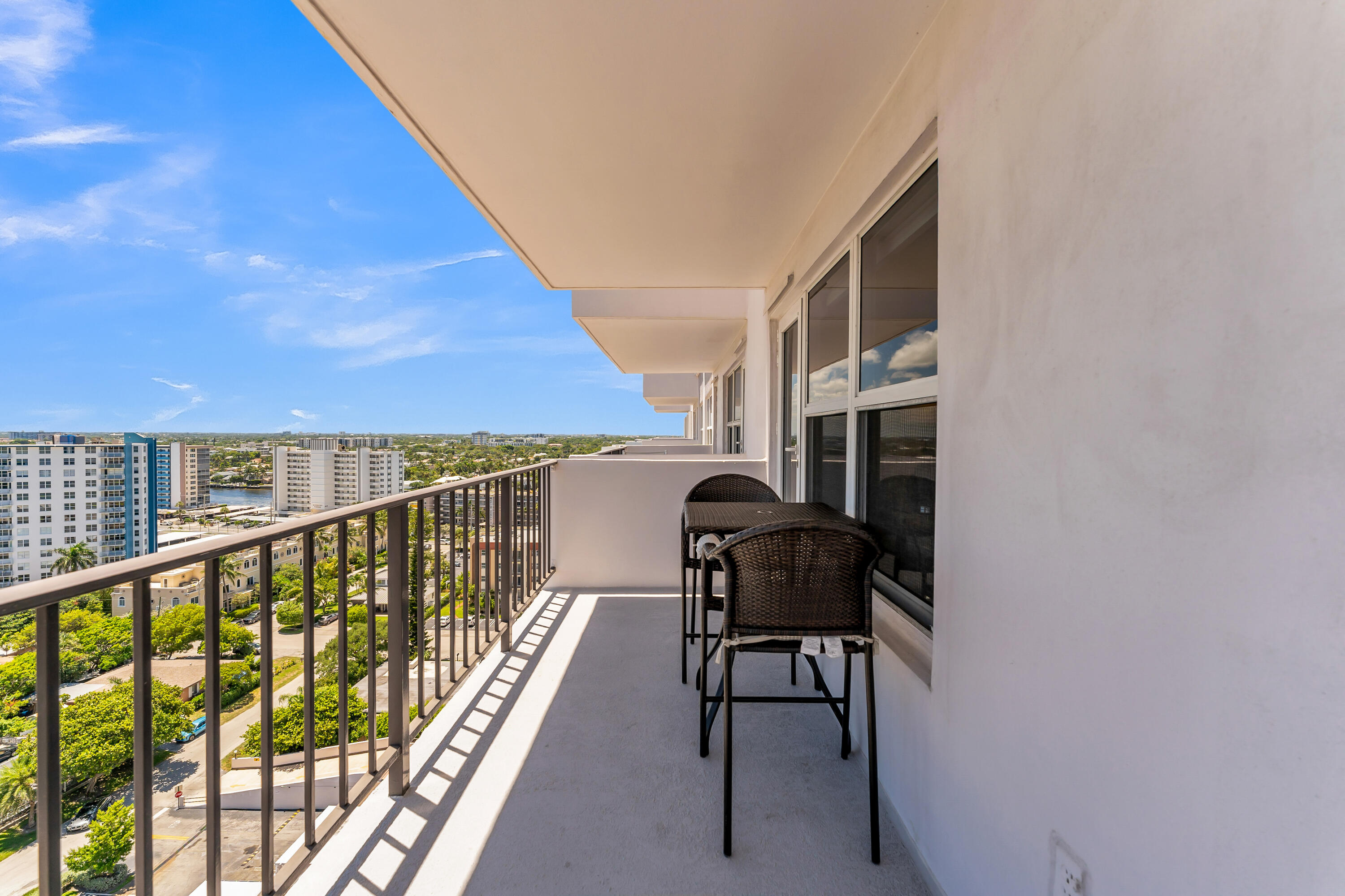 405 N Ocean Boulevard 1524 Property Photo 6