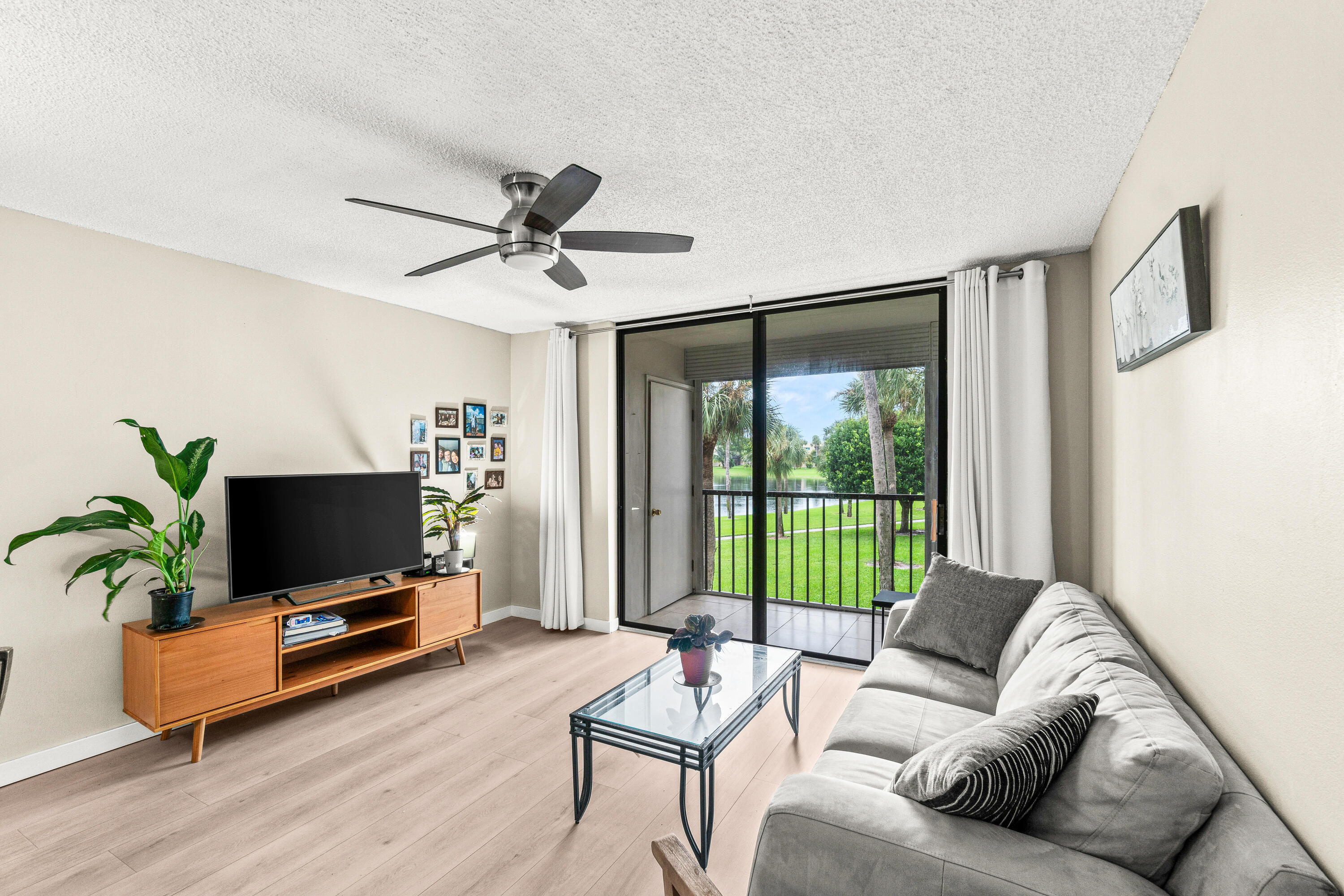 5370 Las Verdes Circle 209 Property Photo 1