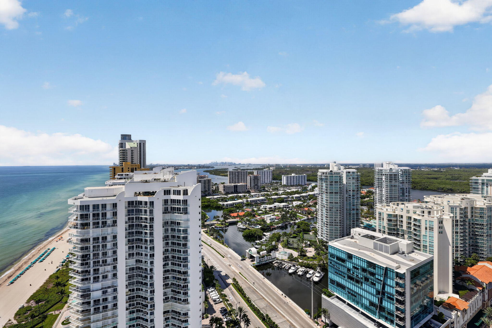 16699 Collins Avenue 3509 Property Photo 6