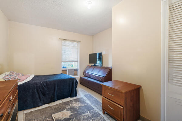 8698 63rd Avenue Property Photo 12