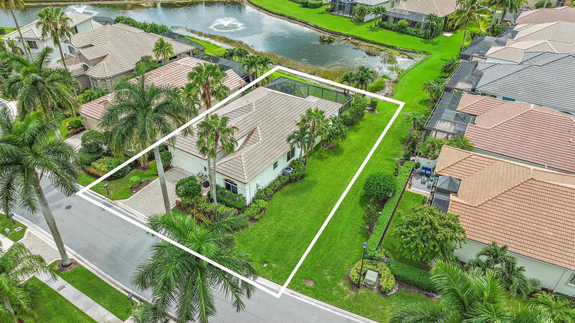 10918 Grande Boulevard Property Photo 2