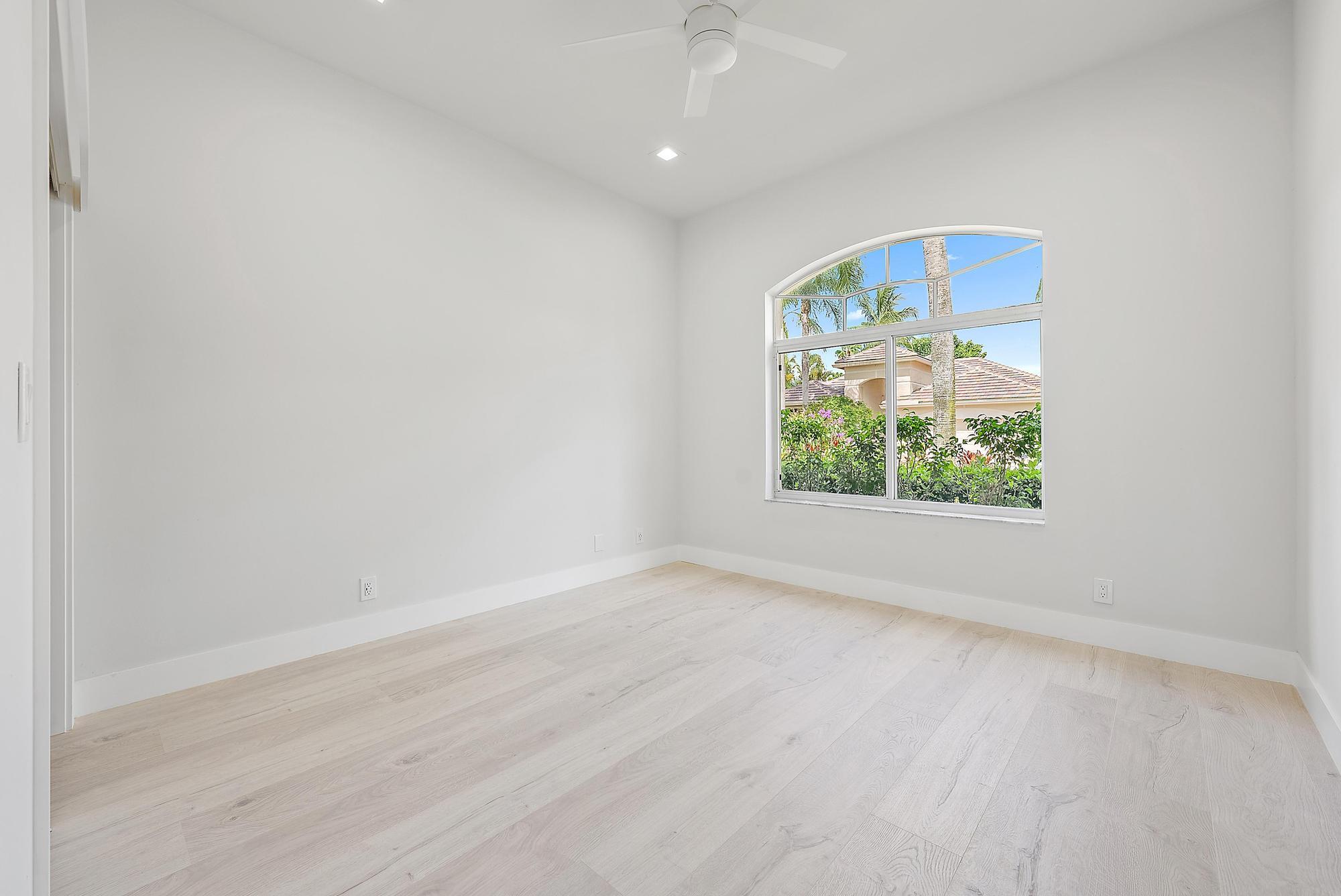 10918 Grande Boulevard Property Photo 11