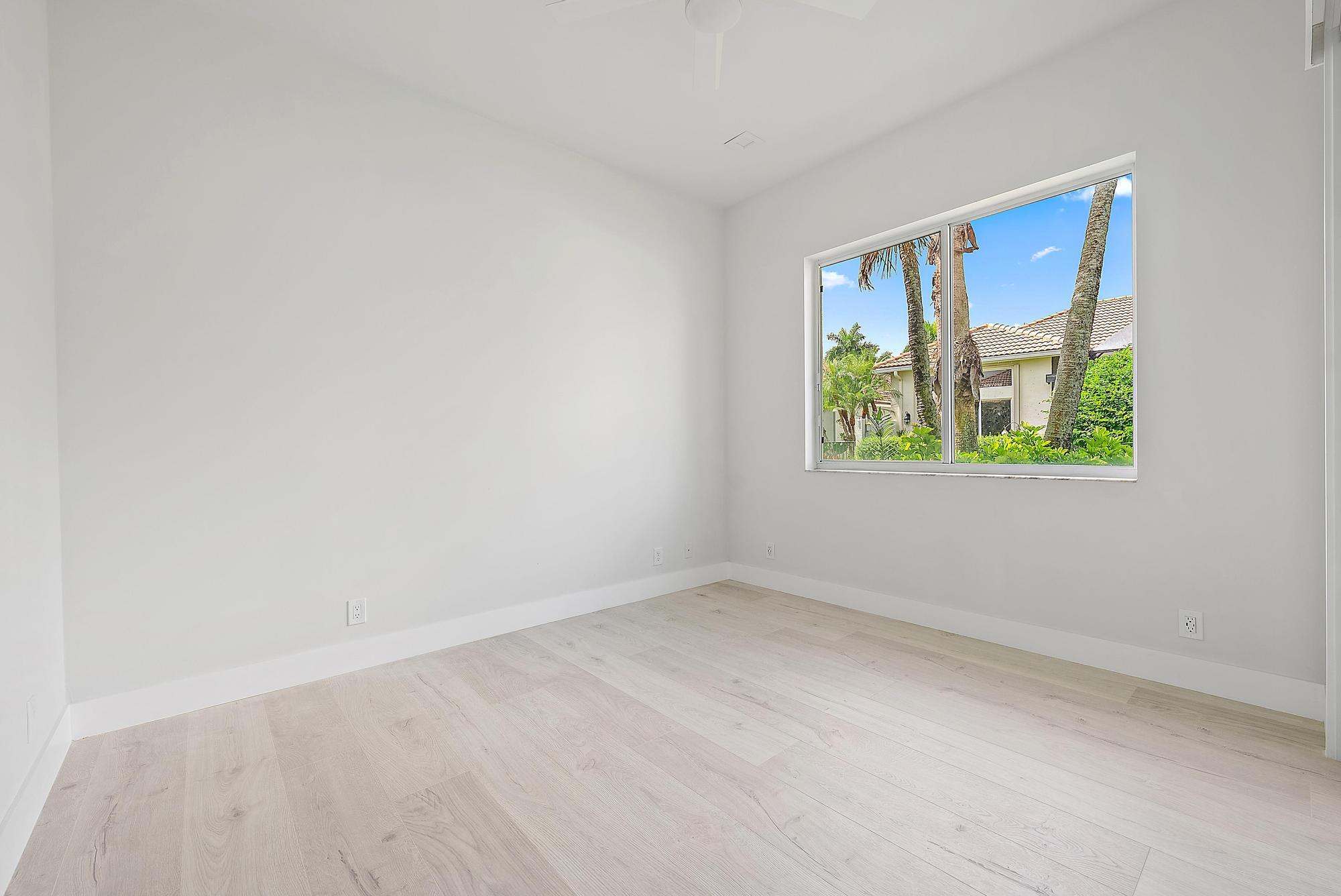 10918 Grande Boulevard Property Photo 13