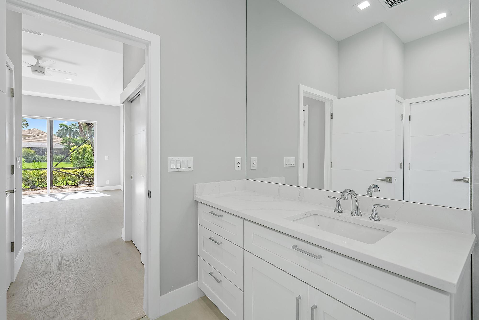 10918 Grande Boulevard Property Photo 19