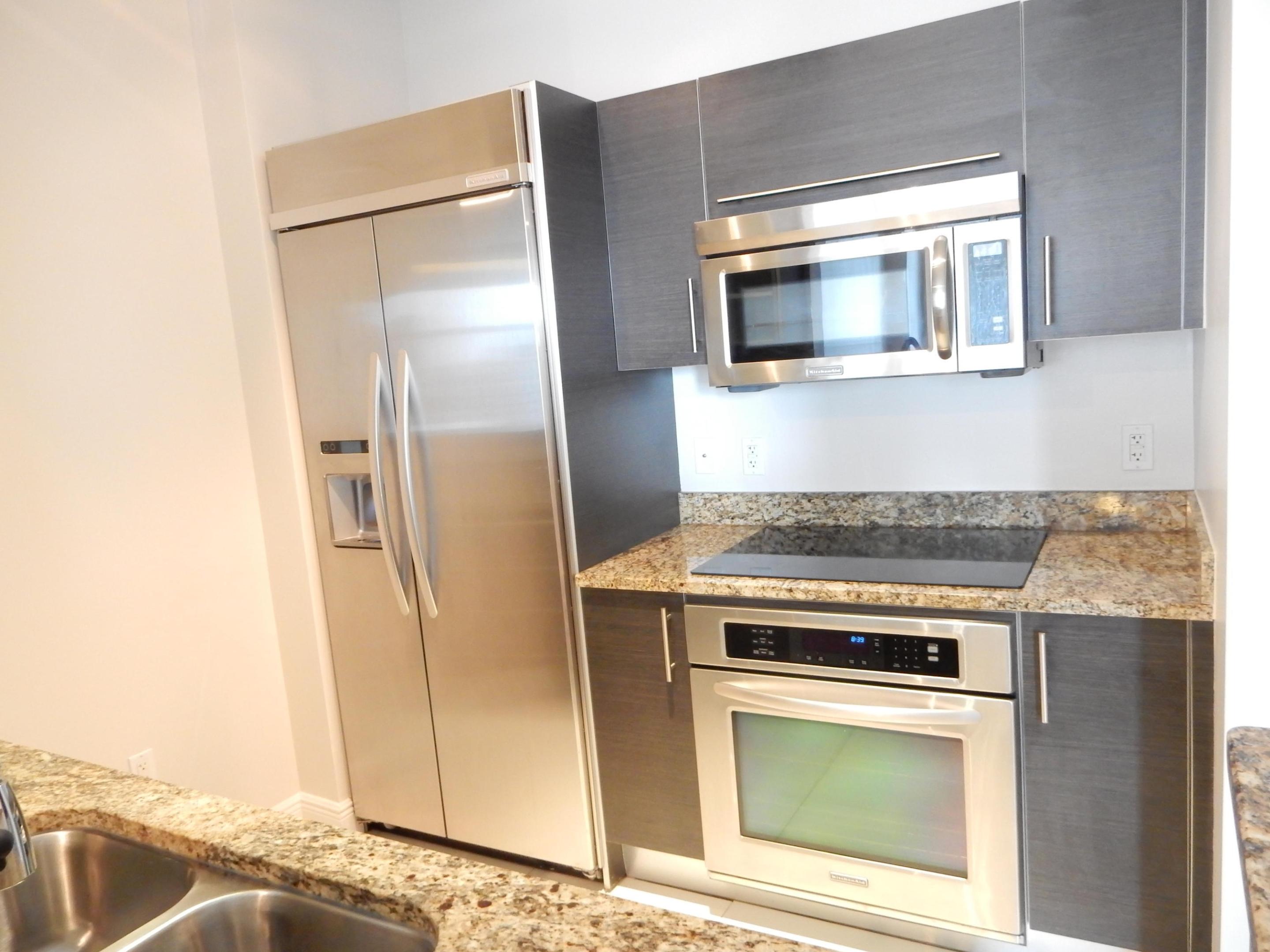550 Okeechobee Boulevard 714 Property Photo 6