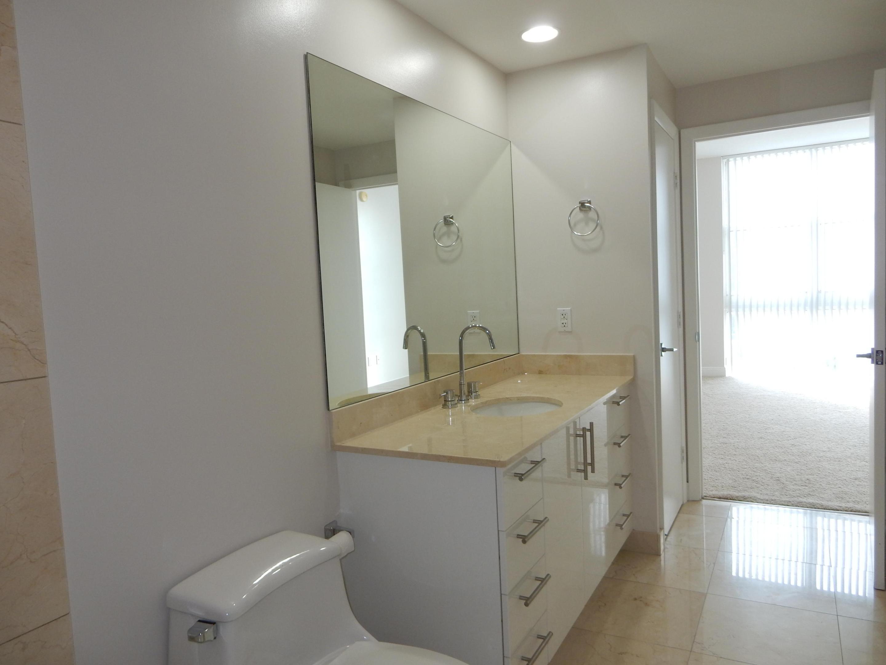 550 Okeechobee Boulevard 714 Property Photo 14