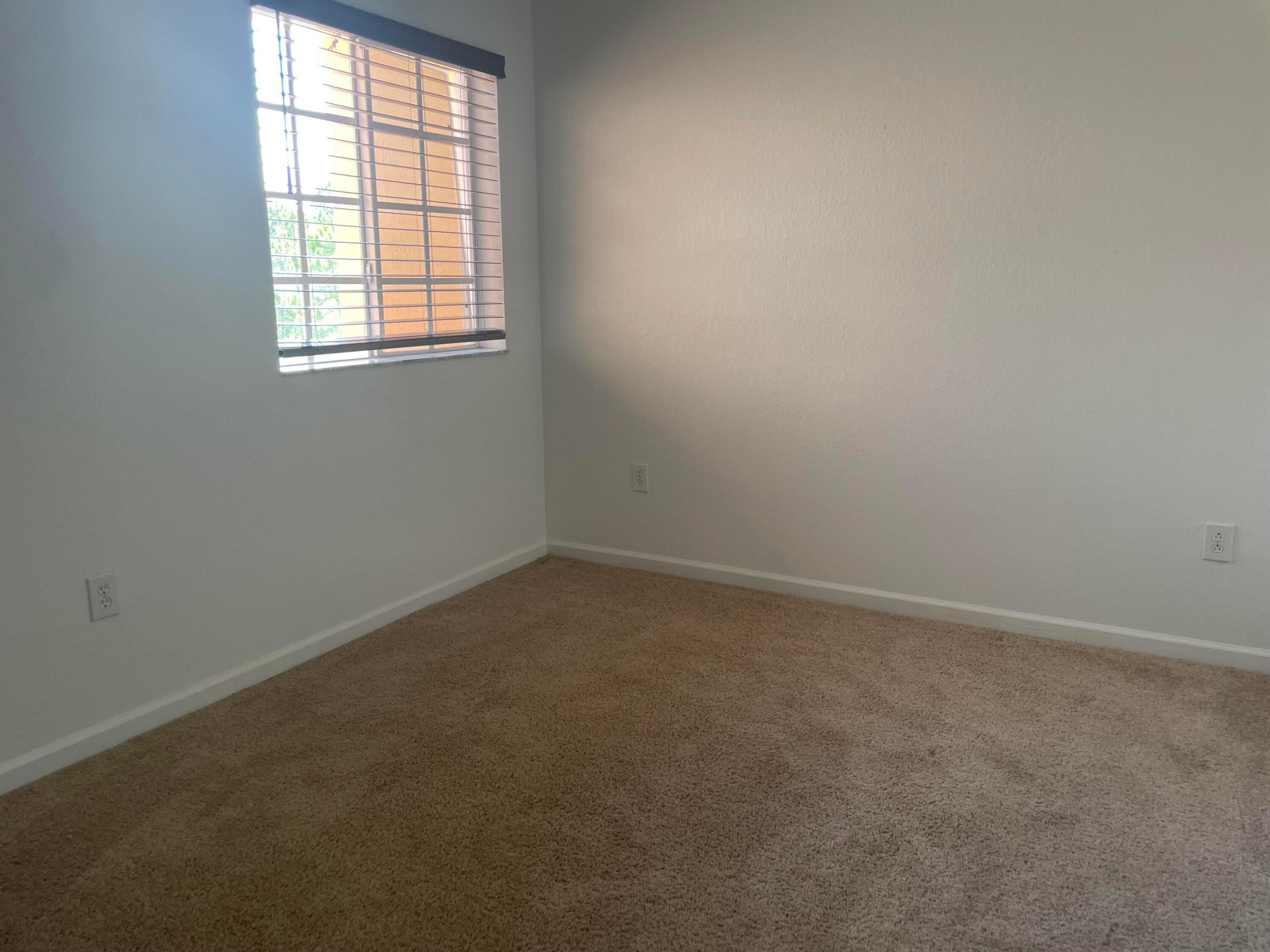 5187 Se Mariner Garden Circle Property Photo 8