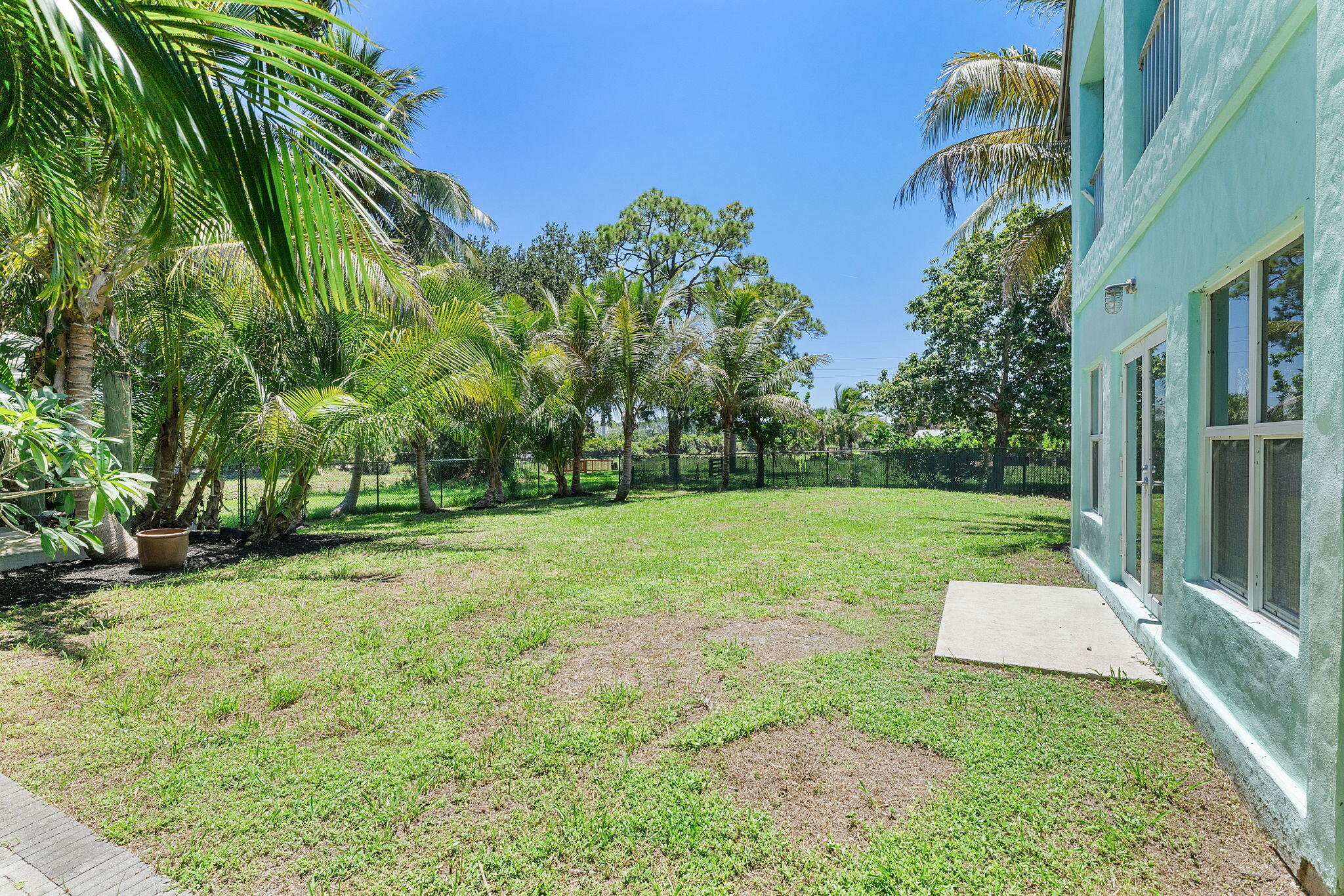 7044 Thompson Road Property Photo 36