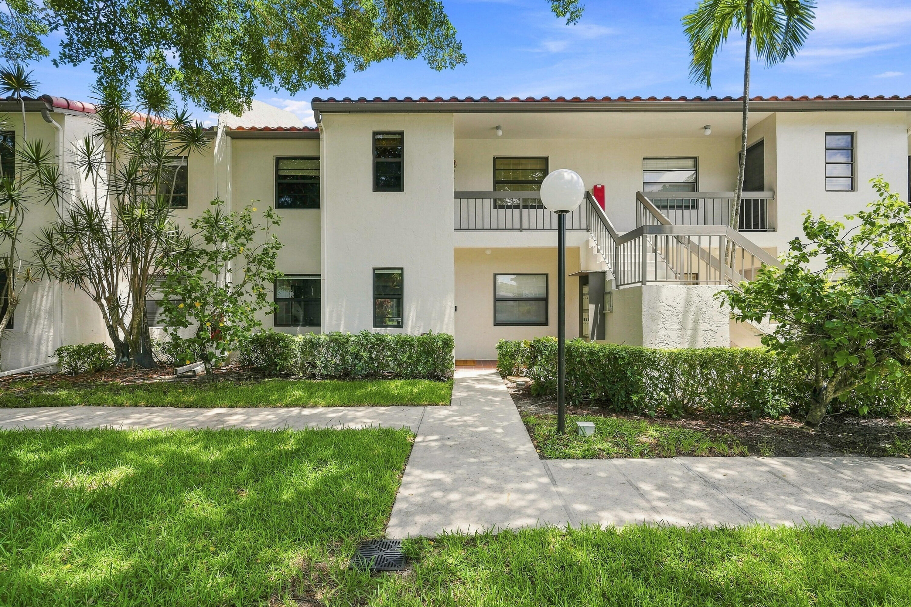 21578 Juego Circle 26c Property Photo 1